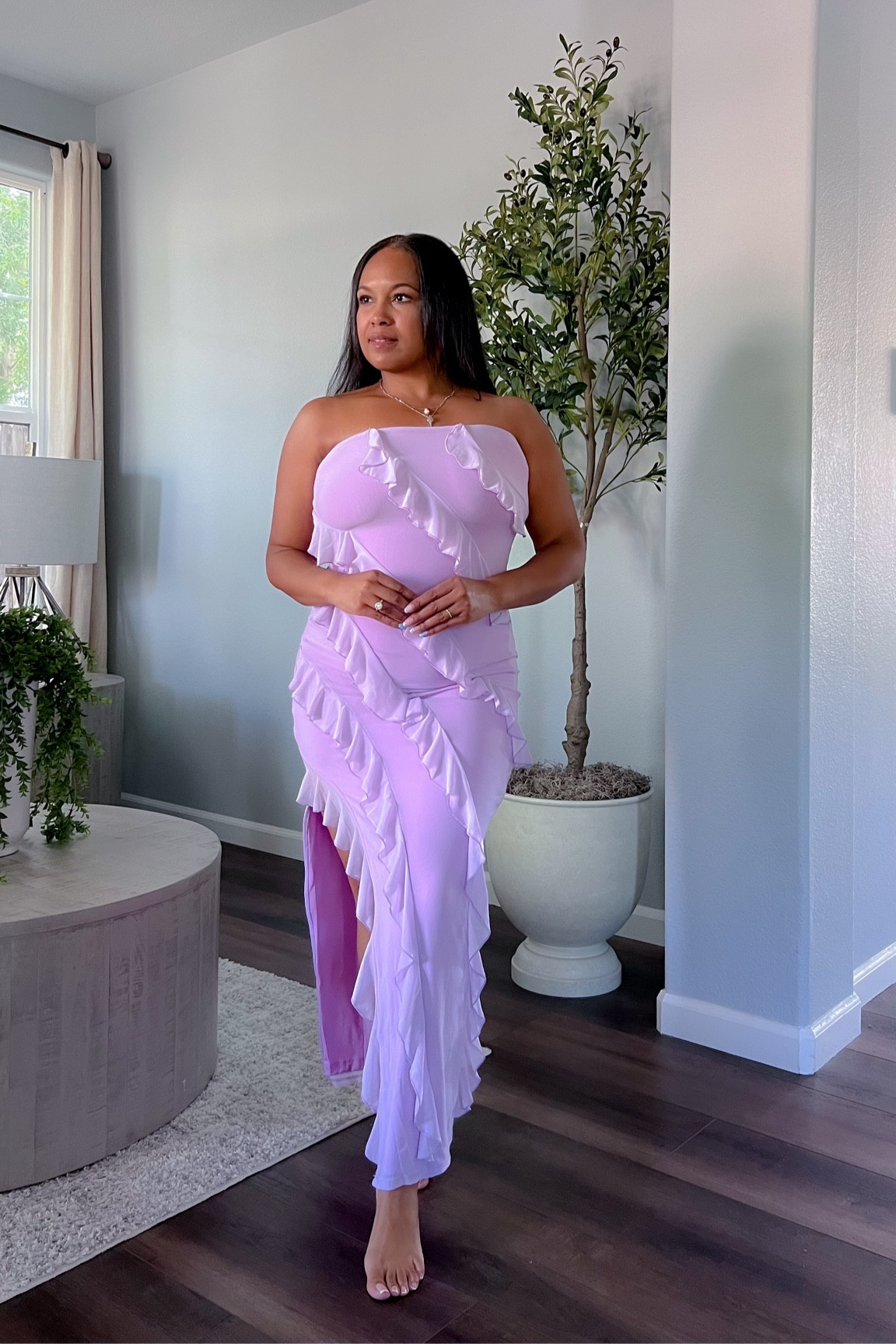 ZESICA Women's 2024 Strapless Bodycon Dress Sexy Off Shoulder Mesh Tassel Ruffle Side Split Tube Party Maxi Dresses

#LTKstyletip #LTKover40 #LTKwedding