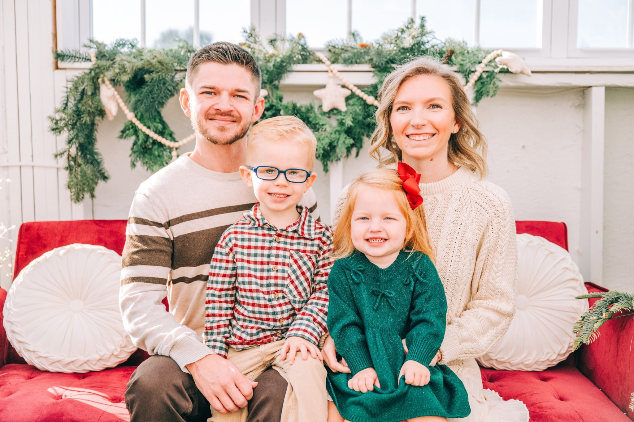 Holiday family photo outfits. Christmas card outfits  

#LTKKids #LTKPetite #LTKHoliday