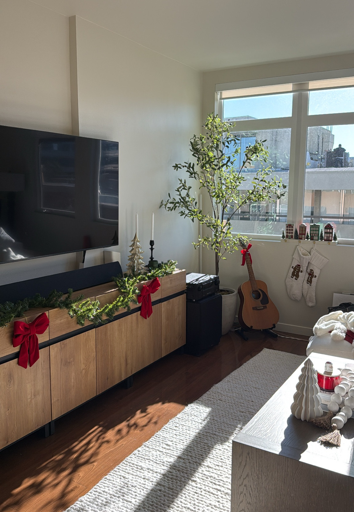 Christmas decor🎄☃️🎅 

#LTKSeasonal #LTKHoliday #LTKHome