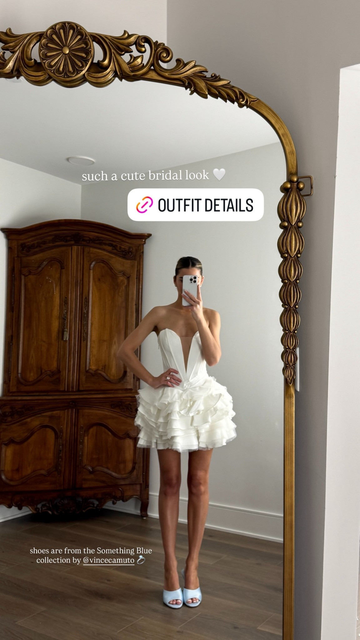 the cutest bridal look 