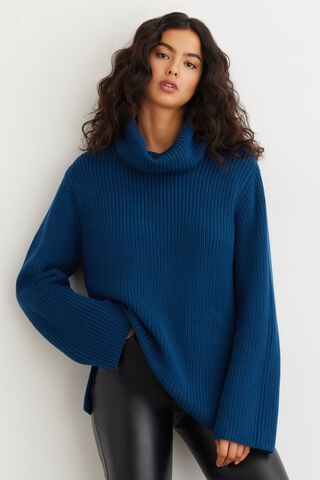 Chunky Turtleneck Sweater | Dynamite Clothing