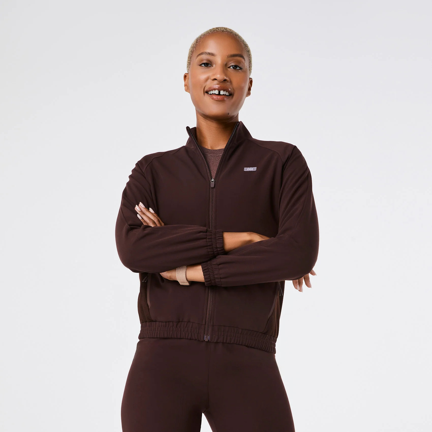 Women’s Sydney Scrub Jacket  - Espresso · FIGS | FIGS