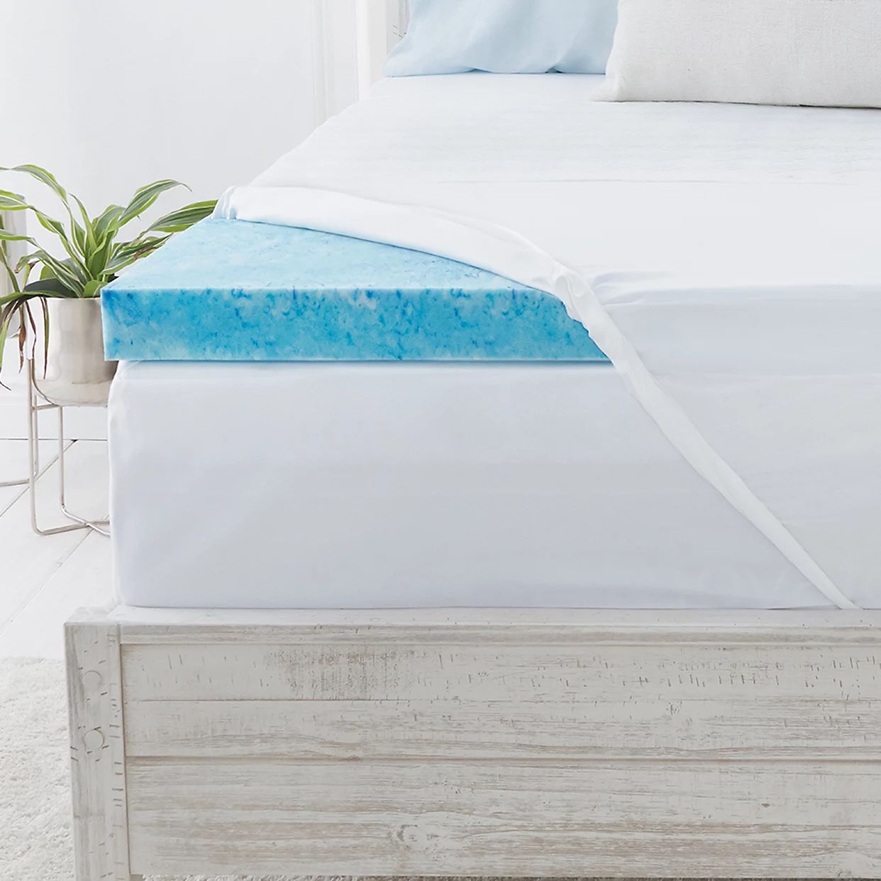 Serta Soothing Cool Gel Memory Foam Mattress Topper | Kohl's