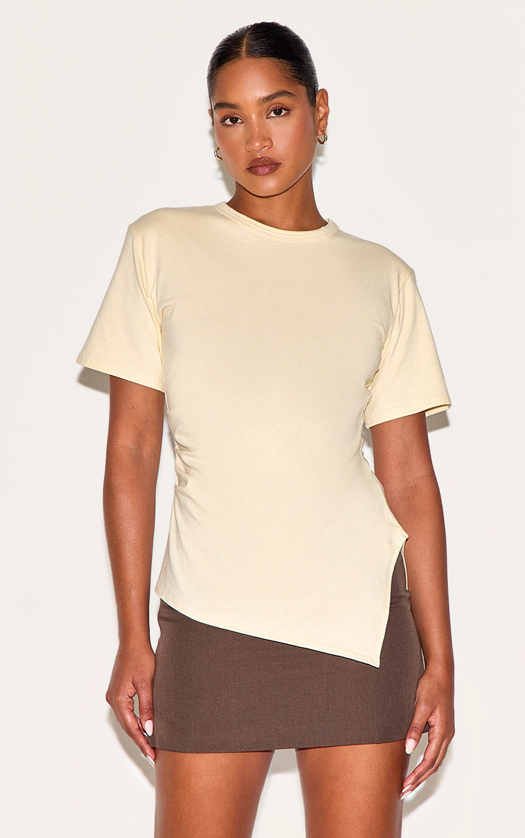 Butter Yellow Cotton Ruched Side Asymmetric Hem T-shirt | PrettyLittleThing US