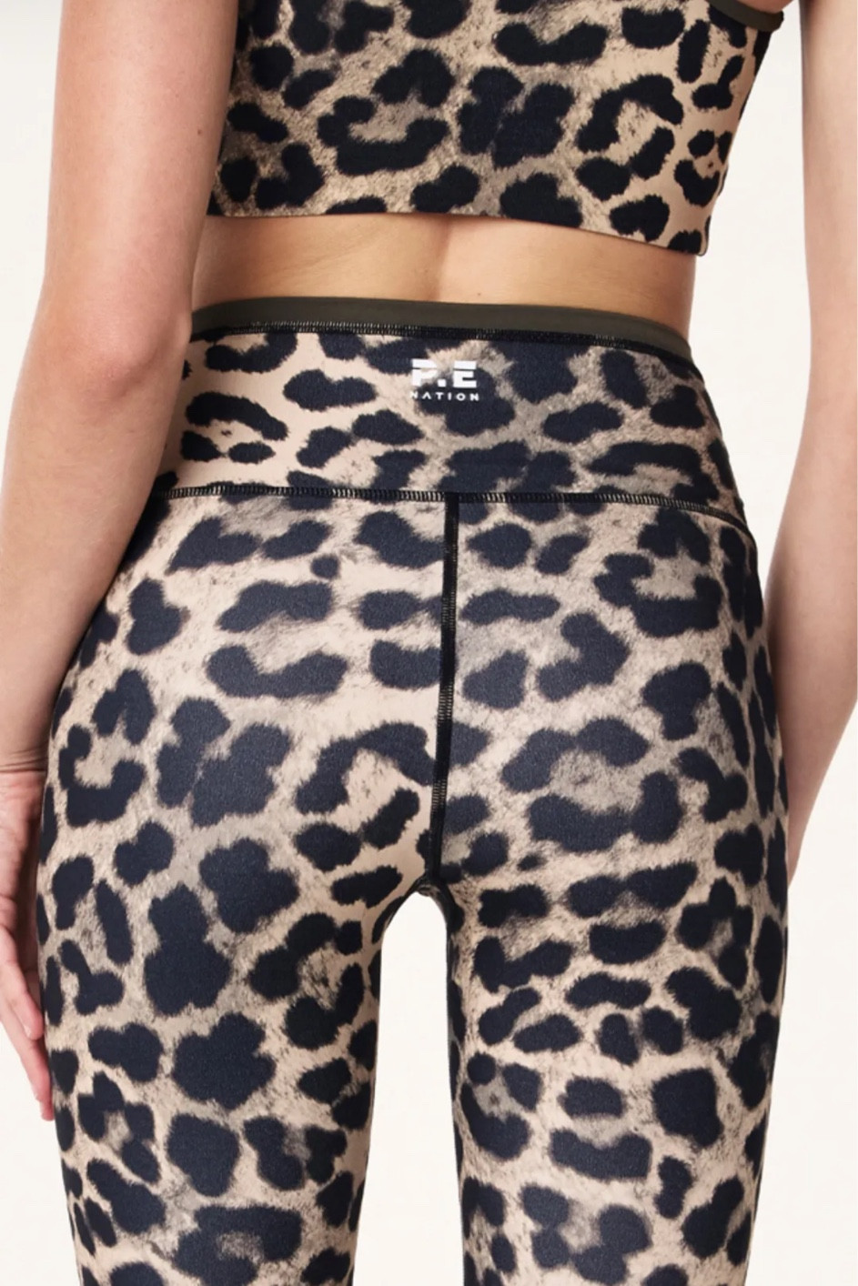 I am being accosted by these ads. Pants run small in my opinion  

#LTKFitness