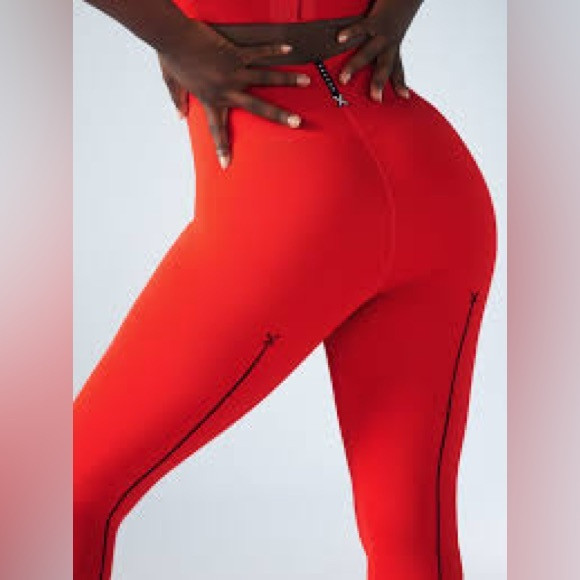 Savage X Fenty Fiery Red Leggings | Poshmark