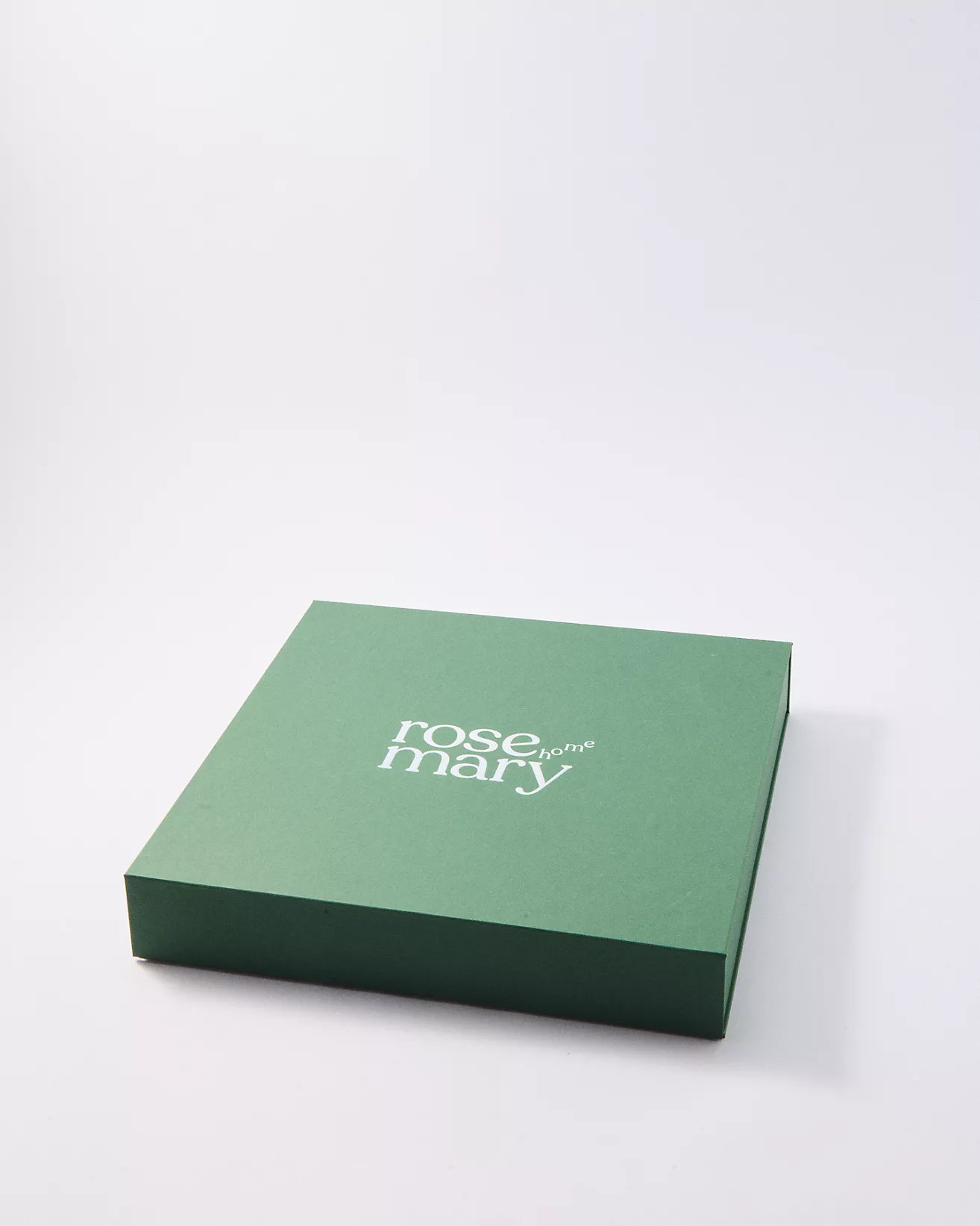 Rosemary Home Italian Alabaster Chess Set | Anthropologie (US)