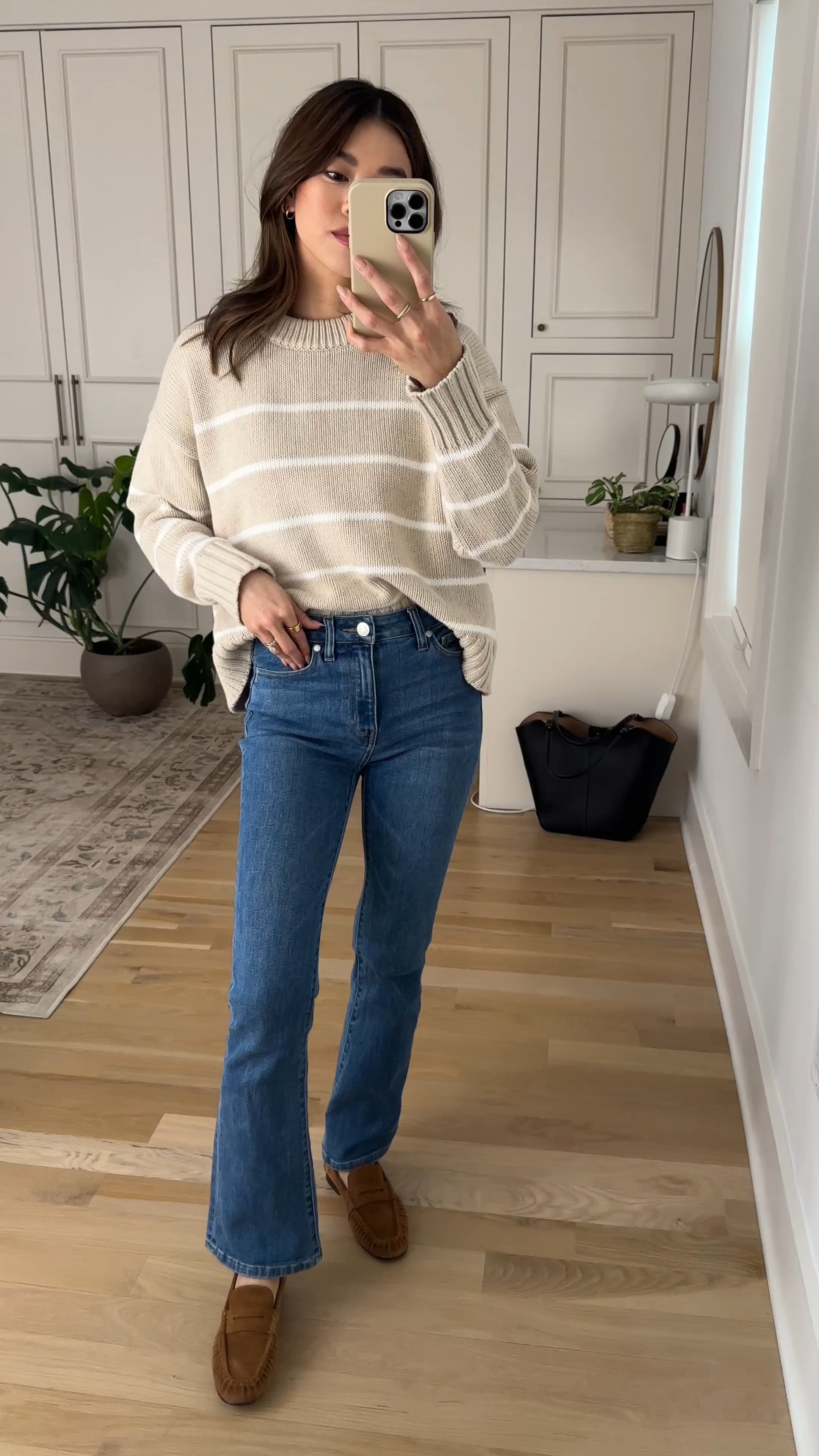 Sizing info: 
•jeans size 24 in 28in inseam in Seaside Blue
•sweater size small
@Quince 

petite fashion, get dressed with me, outfit inspiration, ootd, nashville outfit, Nashville influencer, petite style, vacation style, casual outfits, mom style, petite pants, spring outfits, spring outfit info, spring pants, spring outfit idea, spring top, spring bag, spring sweater, spring shoes, jeans, spring denim, quince, quince sweater 

 

#LTKootd #LTKSeasonal #LTKPetite