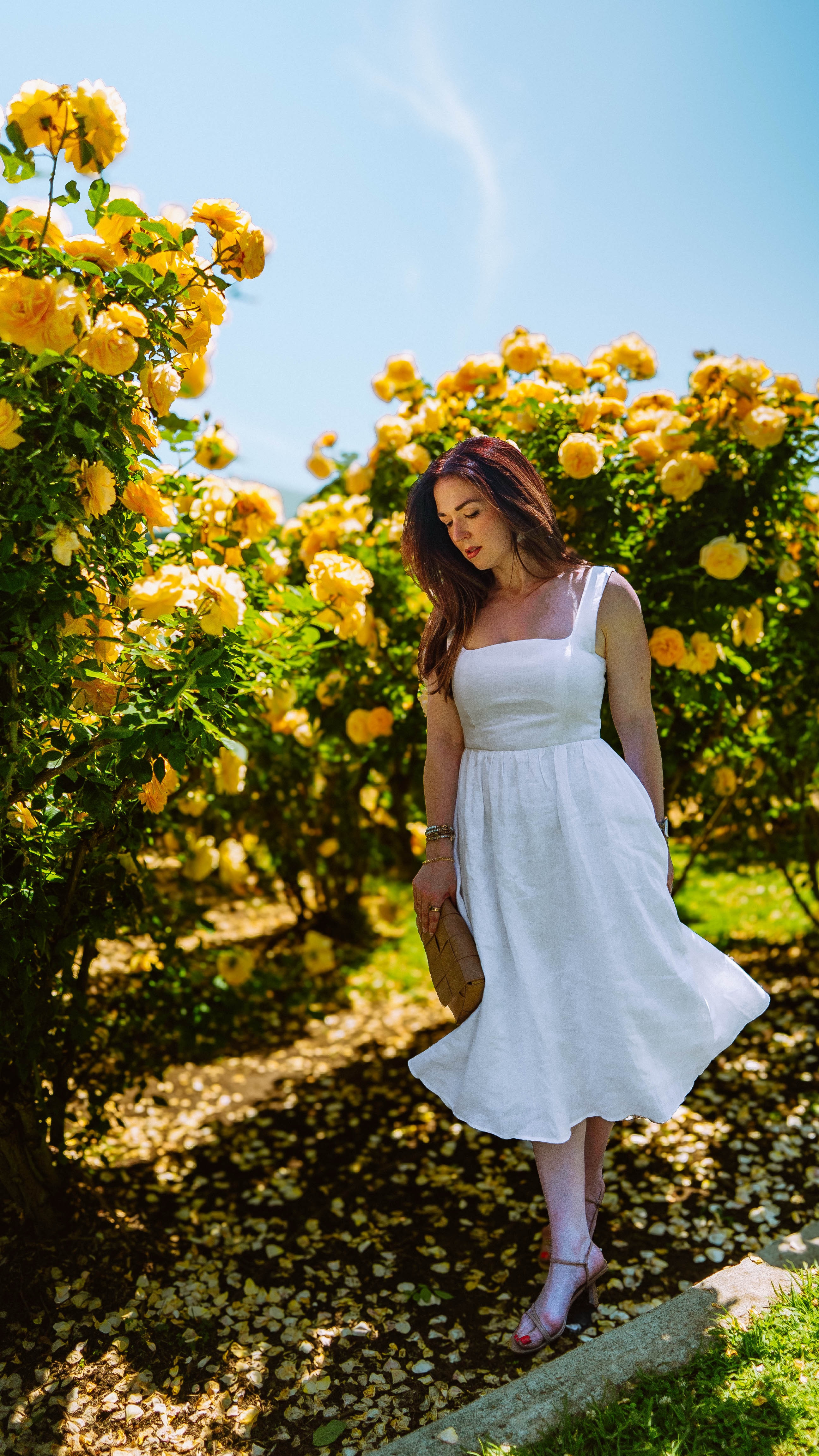 This linen sundress is absolutely perfect for any hot summer day. So so so flattering and such a great affordable alternative to reformation. The perfect dress for hot, sunny days whether you’re at home or traveling and want the perfect vacation dress! 

Summer dress, linen dress, sundress, vacation outfit, white dress, classic style, wedding guest dress 

#LTKStyleTip #LTKTravel #LTKFindsUnder100
