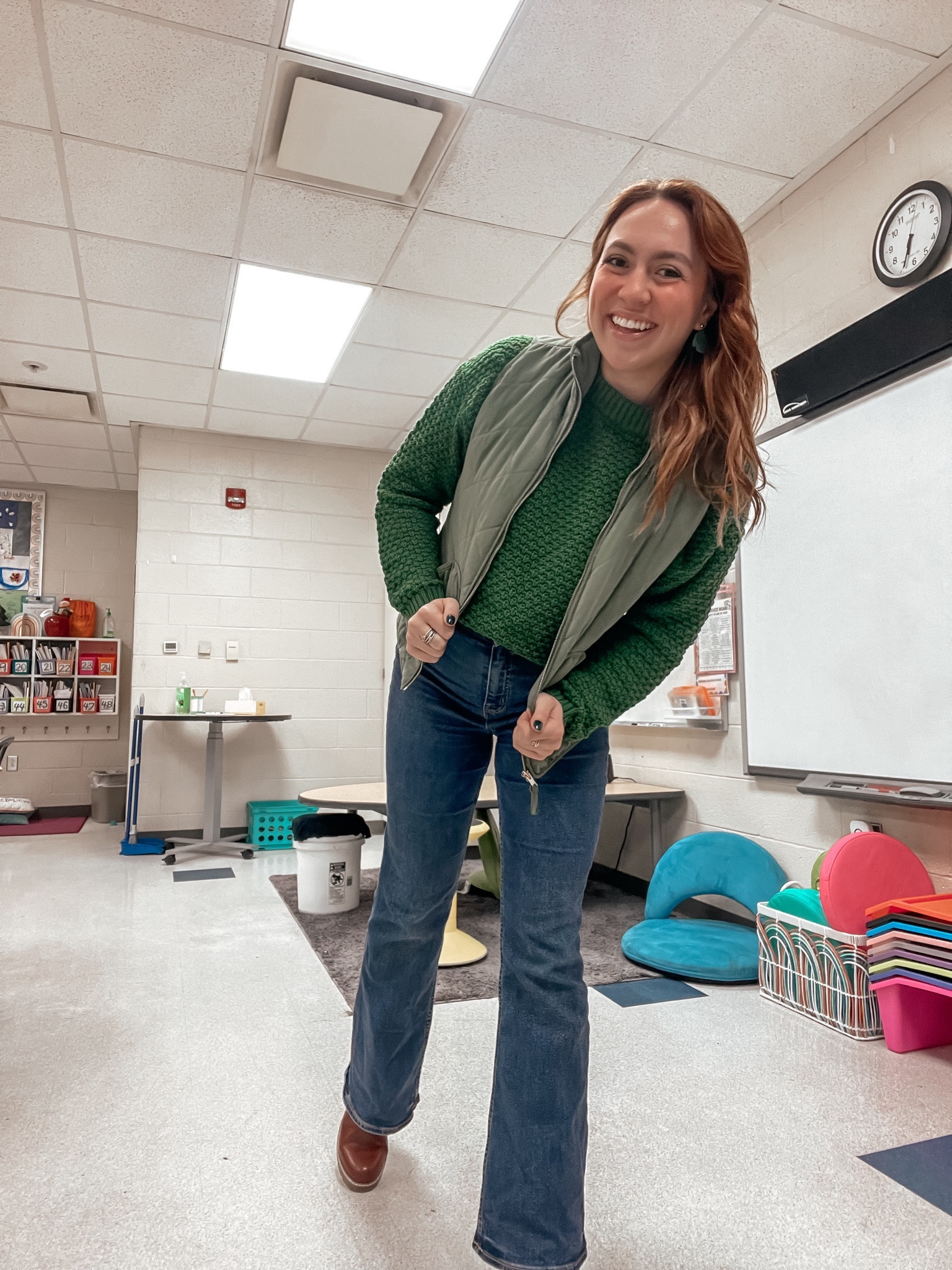 Teacher outfits, teacher style, teacher fashion, fall outfits, winter outfits, work outfits, winter sweaters, casual work outfits

#LTKworkwear #LTKSeasonal #LTKfindsunder100