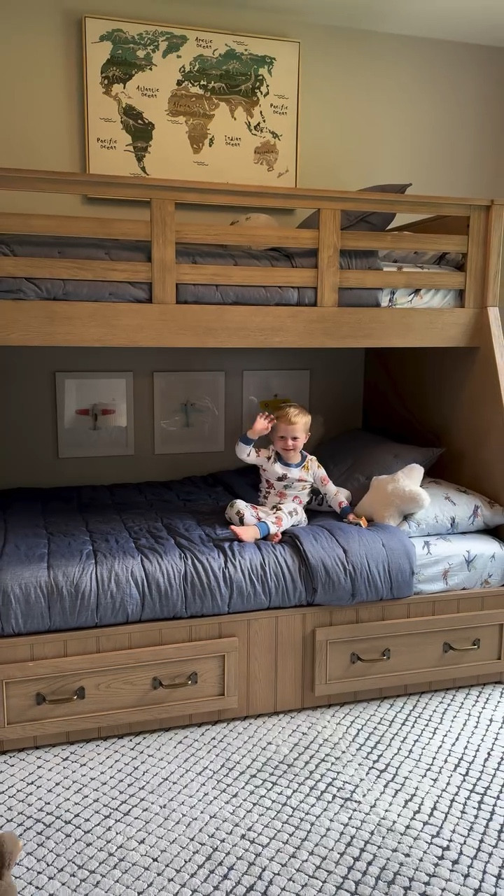 Nursery days are behind us 🥹💙 and the big boy room era has begun! He LOVES it, and I couldn’t be happier with how this space came together. @potterybarnkids truly thought of it ALL! Look how sweet everything is! The pieces we picked made the transition so easy and so much fun! #bigboyroom #bunkbed