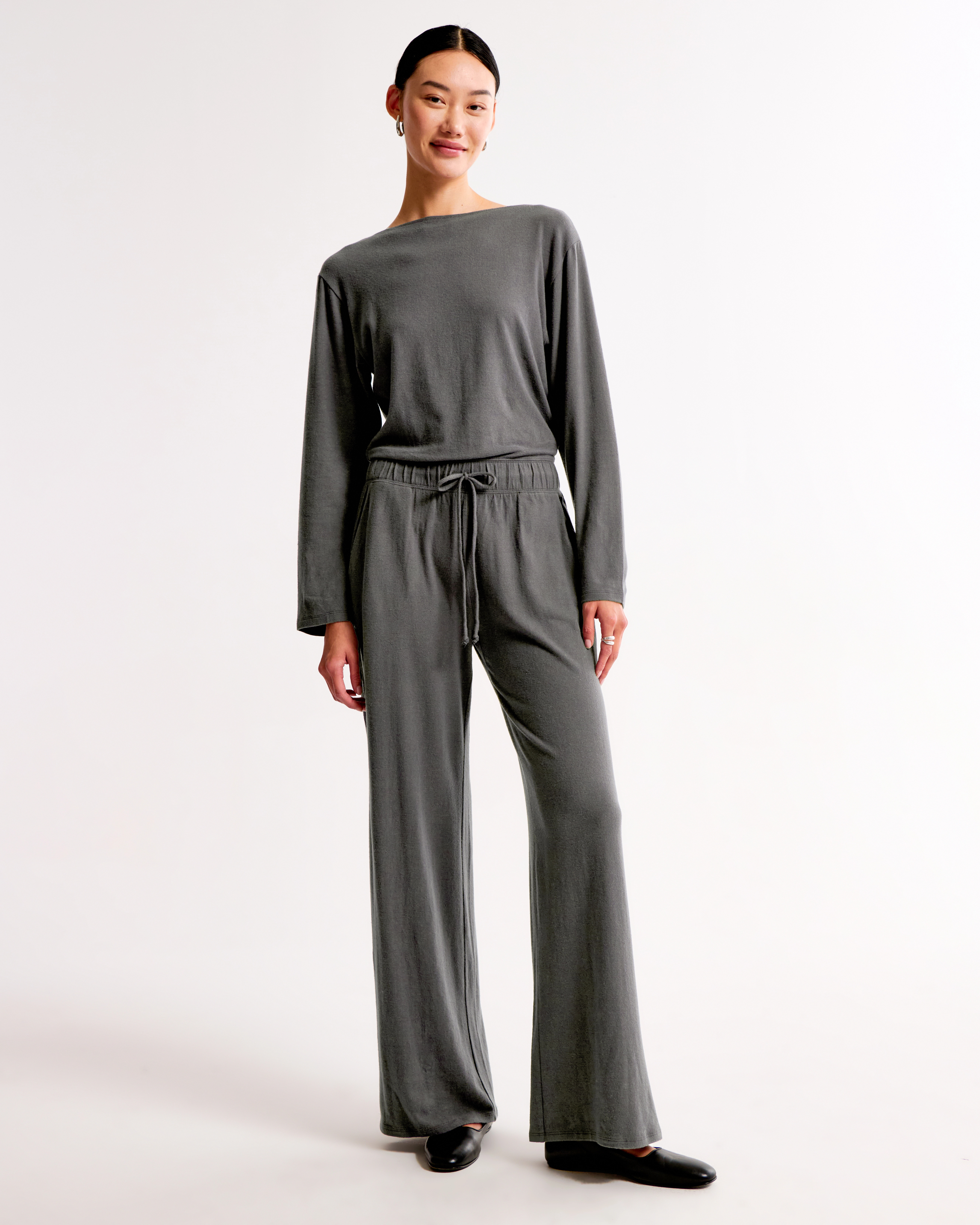 Lounge Off-The-Shoulder Long-Sleeve Jumpsuit | Abercrombie & Fitch (US)