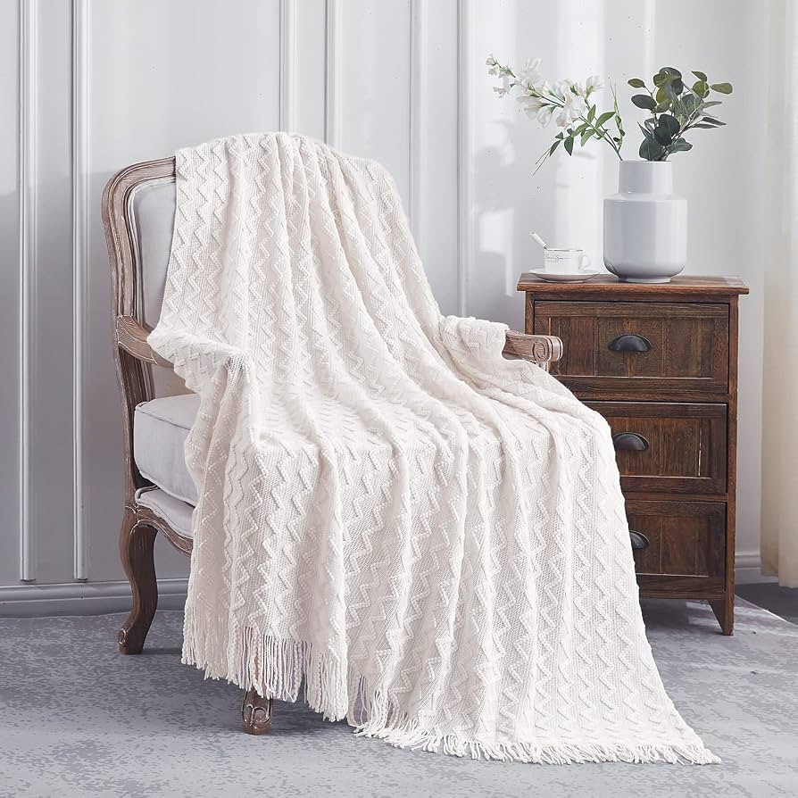 Lunarose Throw Blanket for Couch,Soft Cozy Knit Blanket,Lightweight Decorative Throw for Sofa Cha... | Amazon (US)