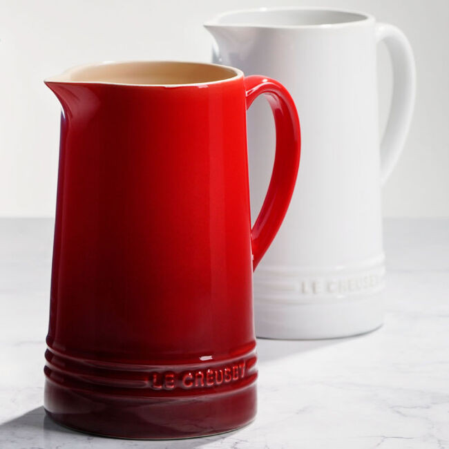 Signature Pitcher | Le Creuset
