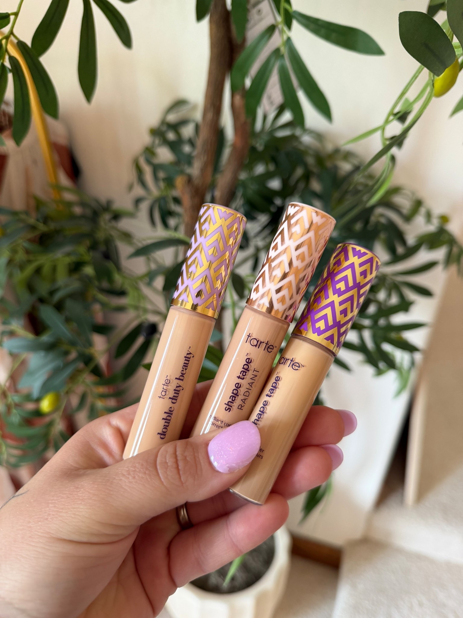 The BEST concealer 🤩 also love the flow wand for a bright and more sheer under eye look 

#LTKBeauty #LTKFindsUnder50 #LTKGiftGuide