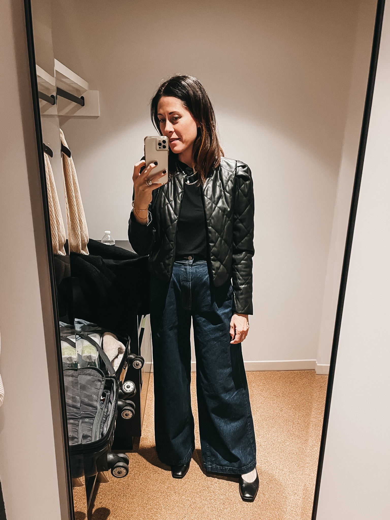 My favorite new jeans - Snacks by Mother - wide leg floor length #winteroutfit 

#LTKSeasonal #LTKstyletip