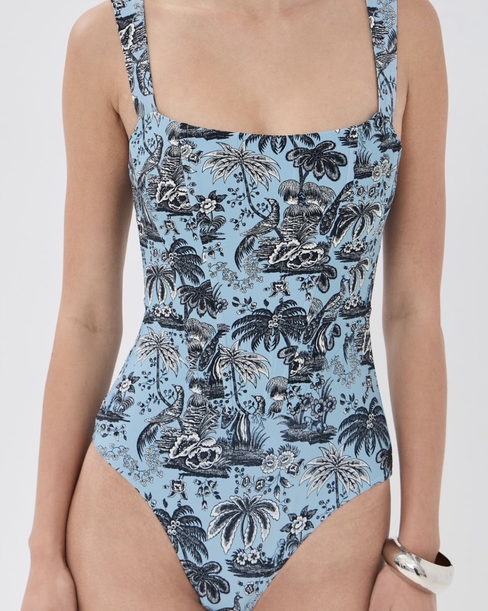 Cute one piece swimsuits
Swim
Swimwear

#LTKSwim