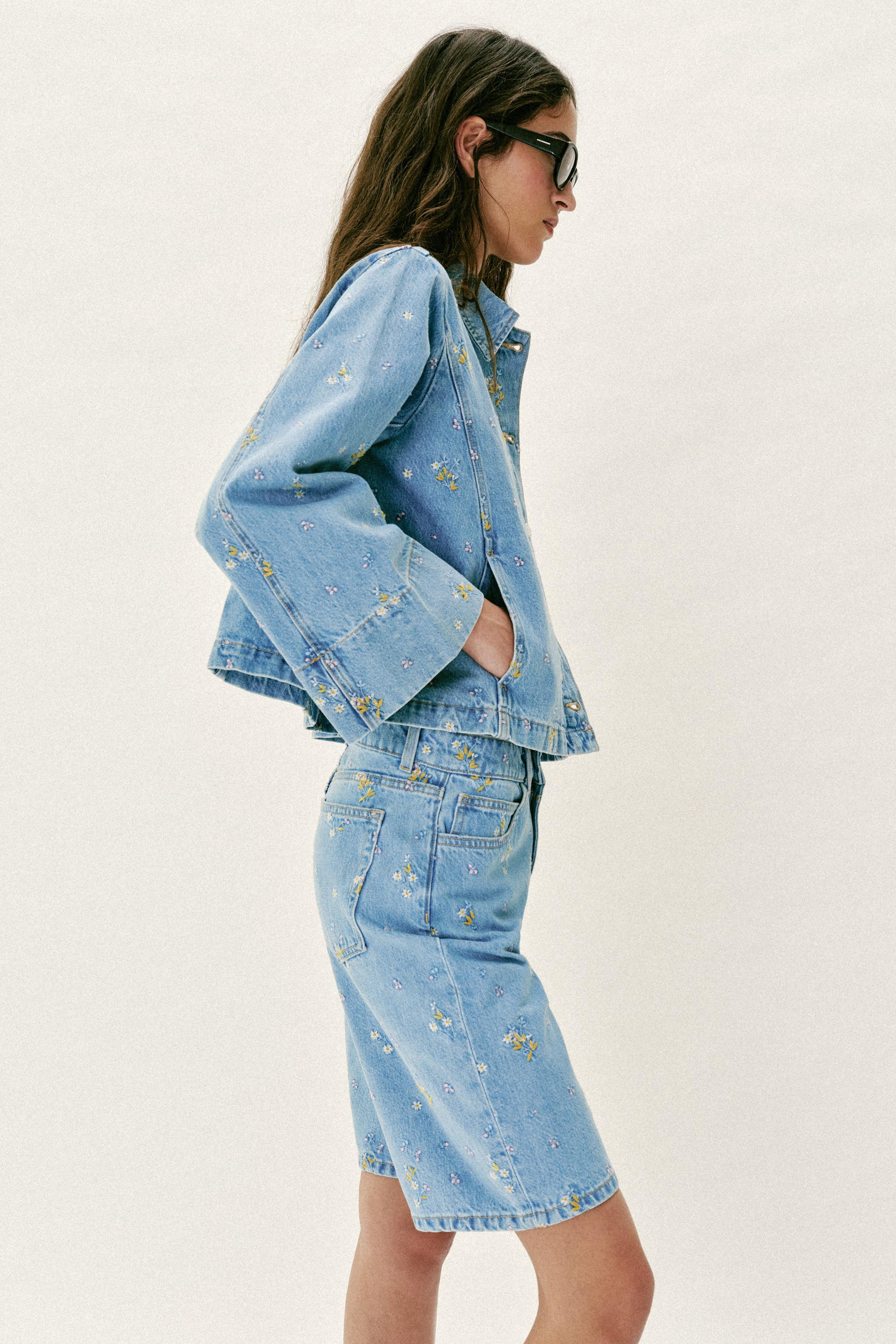 Z1975 EMBROIDERED FLORAL DENIM BERMUDA SHORTS | Zara UK