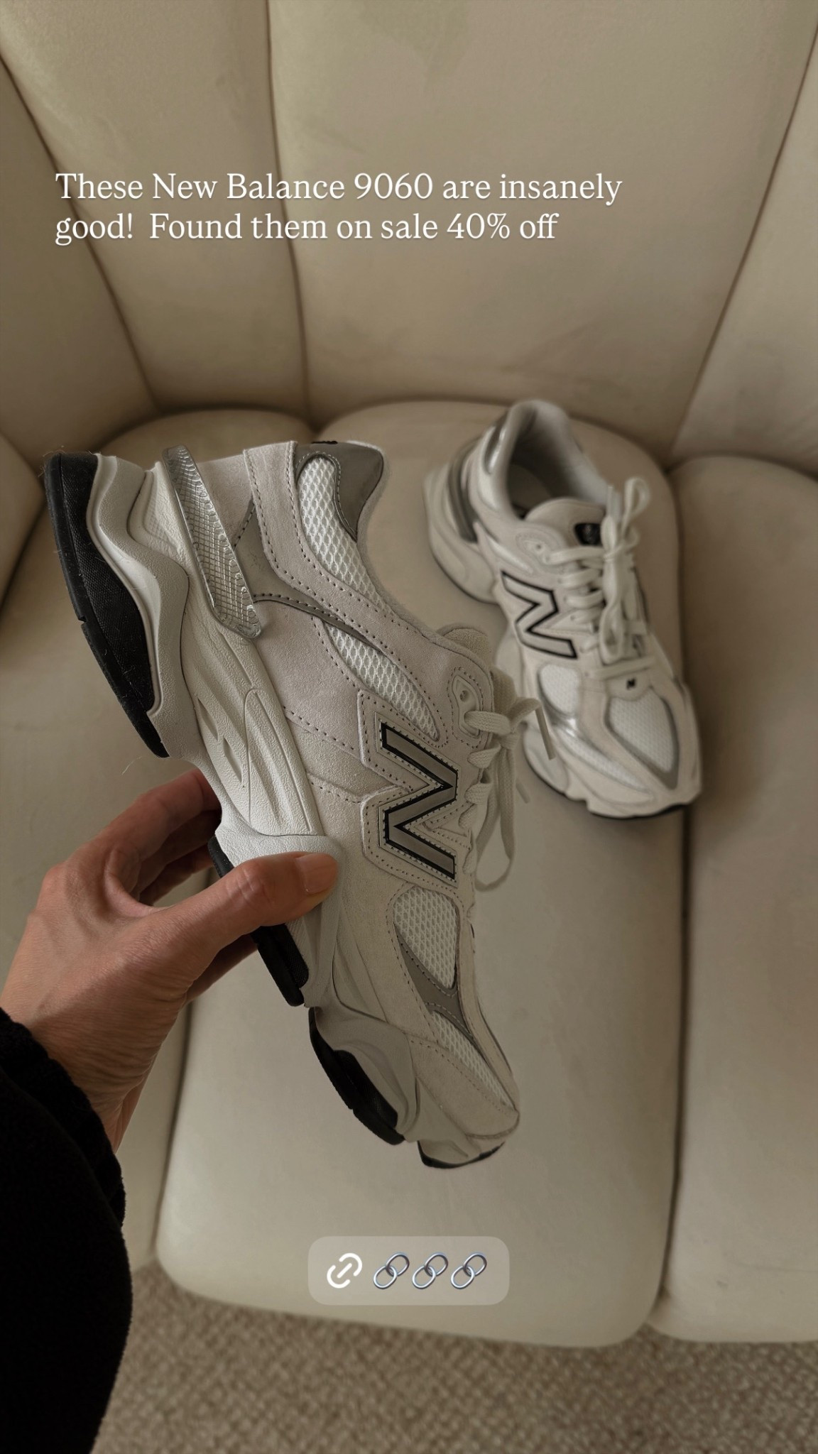 Women’s New Balance 9060 sneakers Casual Shoes
40% off — $160 ➝ $100
All sizes available at the moment.
True to size with instant comfort.
This is one of those deals that won’t last.
🤍👟✔️
New balance 9060 sneaker women
@newbalance
#newbalance #sneakers #unboxing  

New balance sneaker on sale!