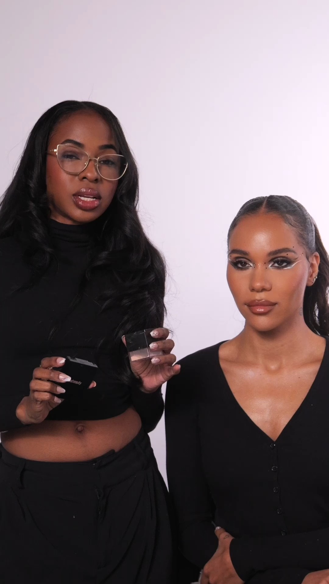 Huda pressed powder

#LTKgrwm #LTKBeauty #LTKNYFW