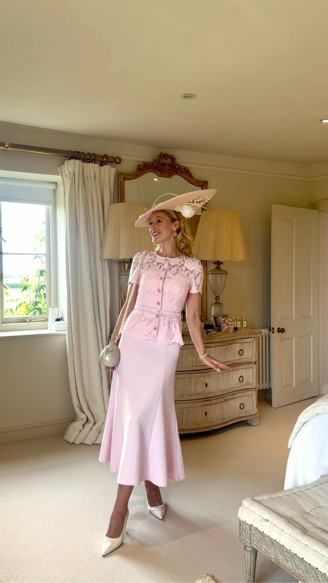 Did someone say Kentucky Derby? Here is all the race day dressing inspo you need 🩷🌷

#LTKspring #LTKsummer #LTKluxury