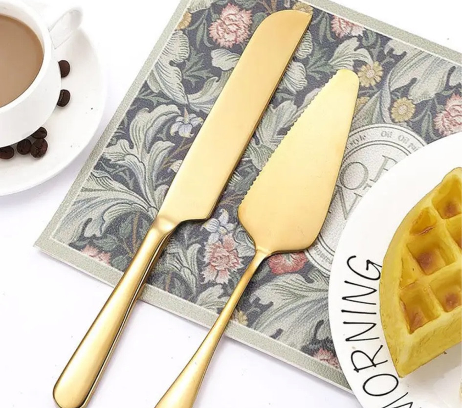 Gold wedding cake cutting set

#LTKfindsunder50 #LTKwedding #LTKparties