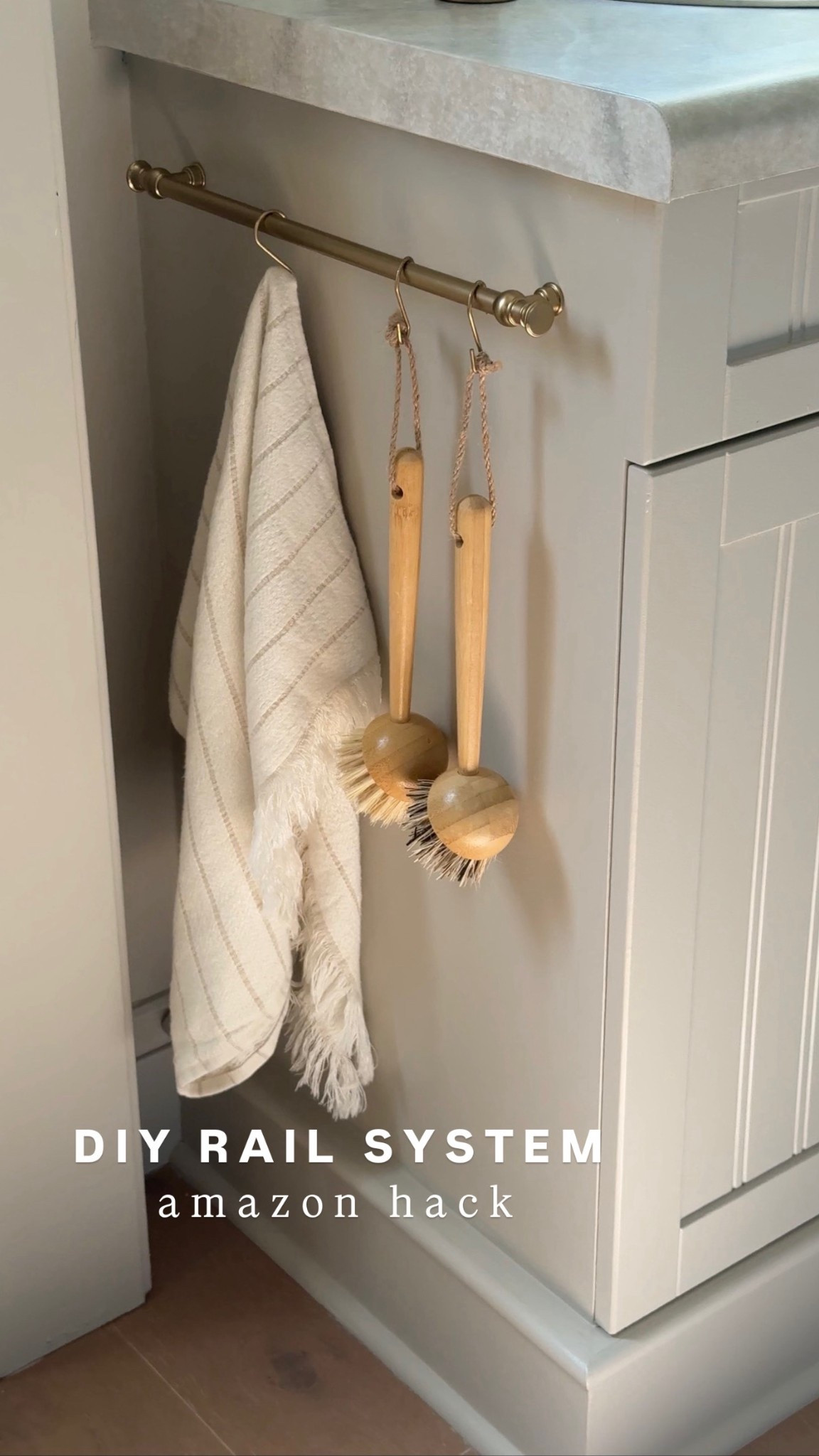 Amazon find | home hack | kitchen decor | laundry room decor | kitchen rail | drawer pull | Amazon home decor | kitchen styling ideas | laundry styling ideas 


#LTKmomlife #LTKHome