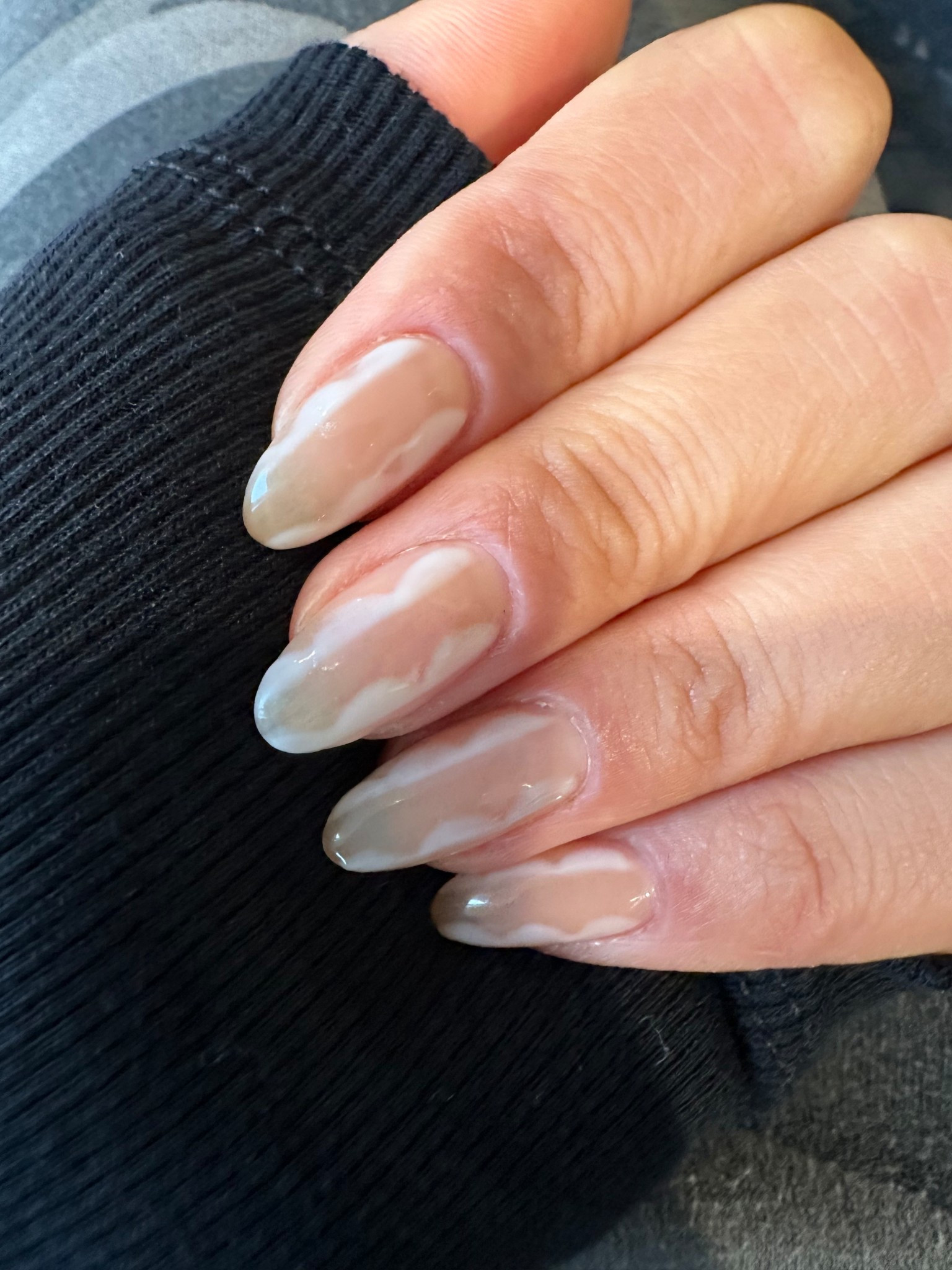 Scalloped edge nails

I linked everything I used

#LTKgrwm #LTKdayinmylife #LTKGiftGuide
