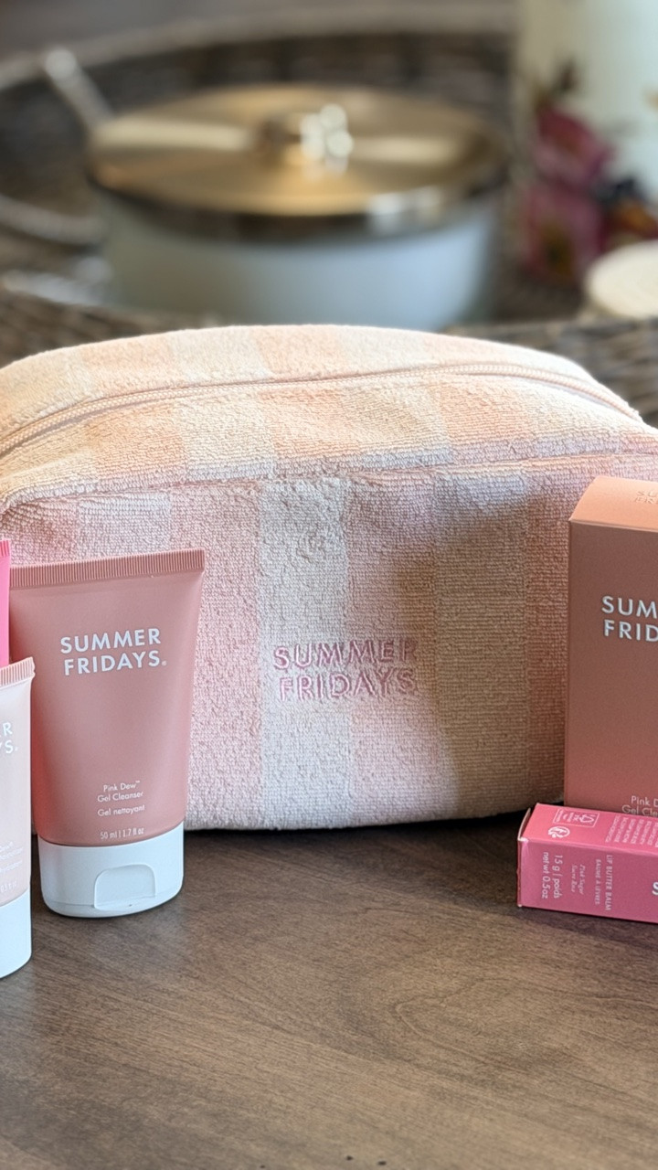 They had me at travel bag + bundle✈️💋 #summerfridays #dewytraveltrio #lipbutterbalm #skincare #bundle

#LTKselfcare #LTKSaleAlert #LTKBeauty