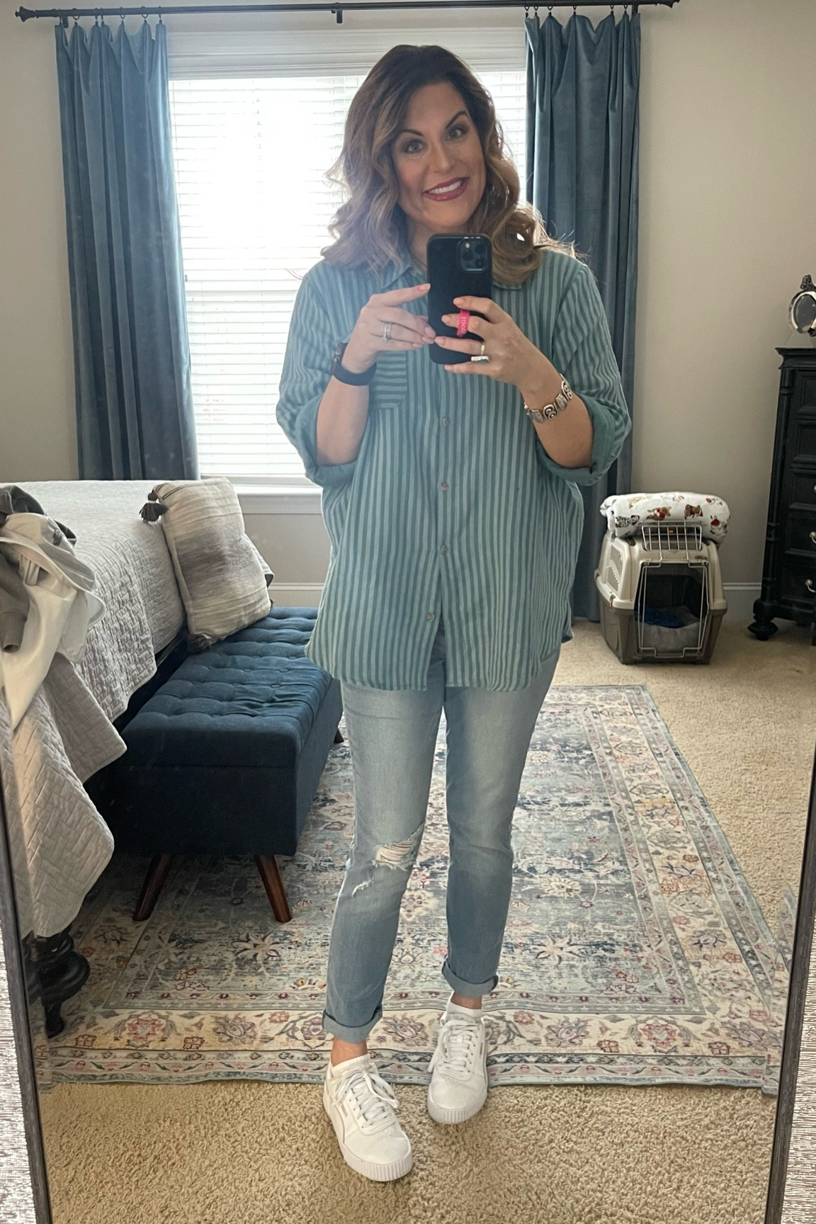 These shoes go with everything, are so comfy and easy to clean. Win! Win!

#LTKmidsize #LTKshoecrush #LTKSeasonal