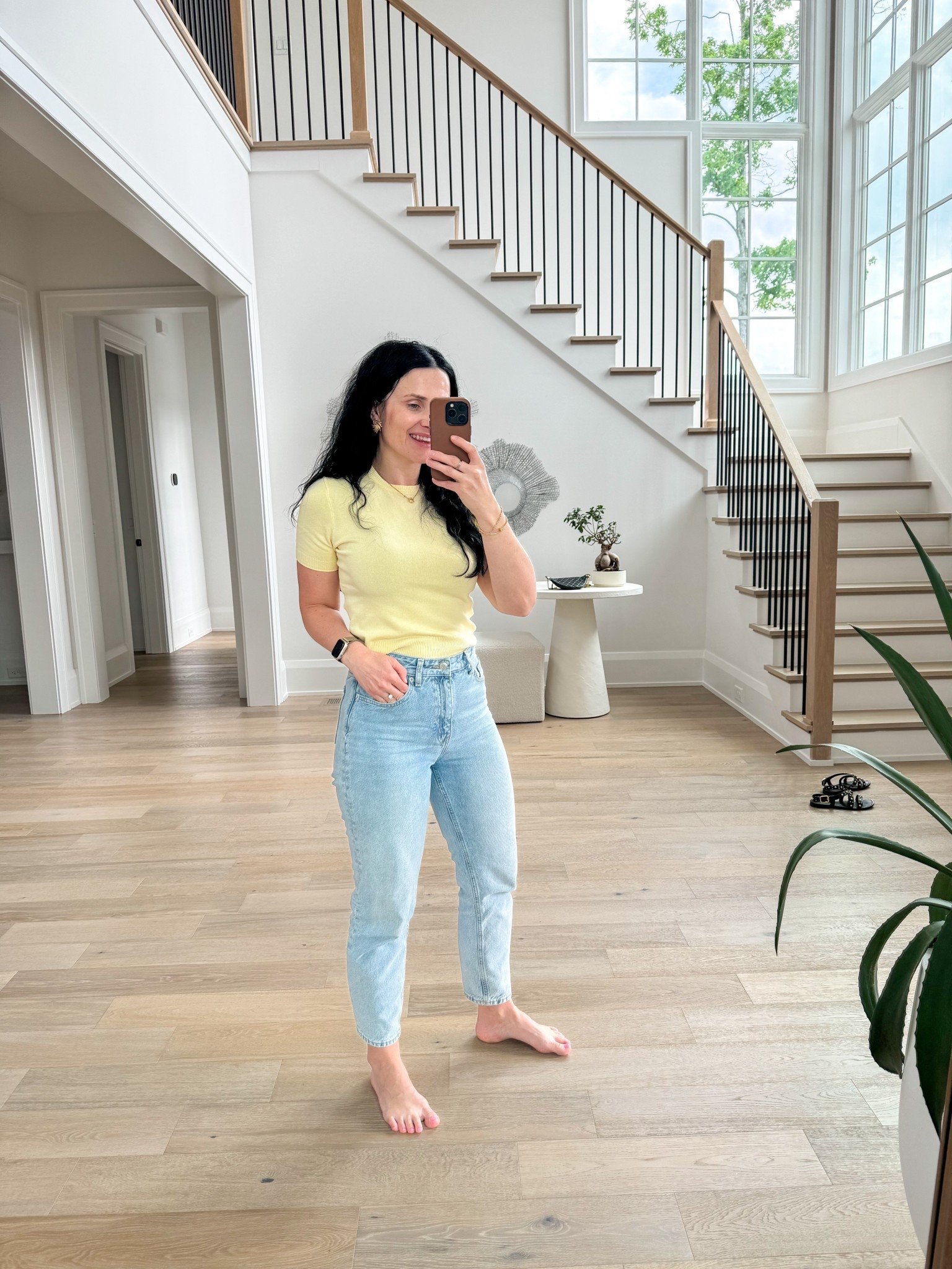 Forever favorite jeans… with the cutest top! 

#LTKStyleTip #LTKWorkwear