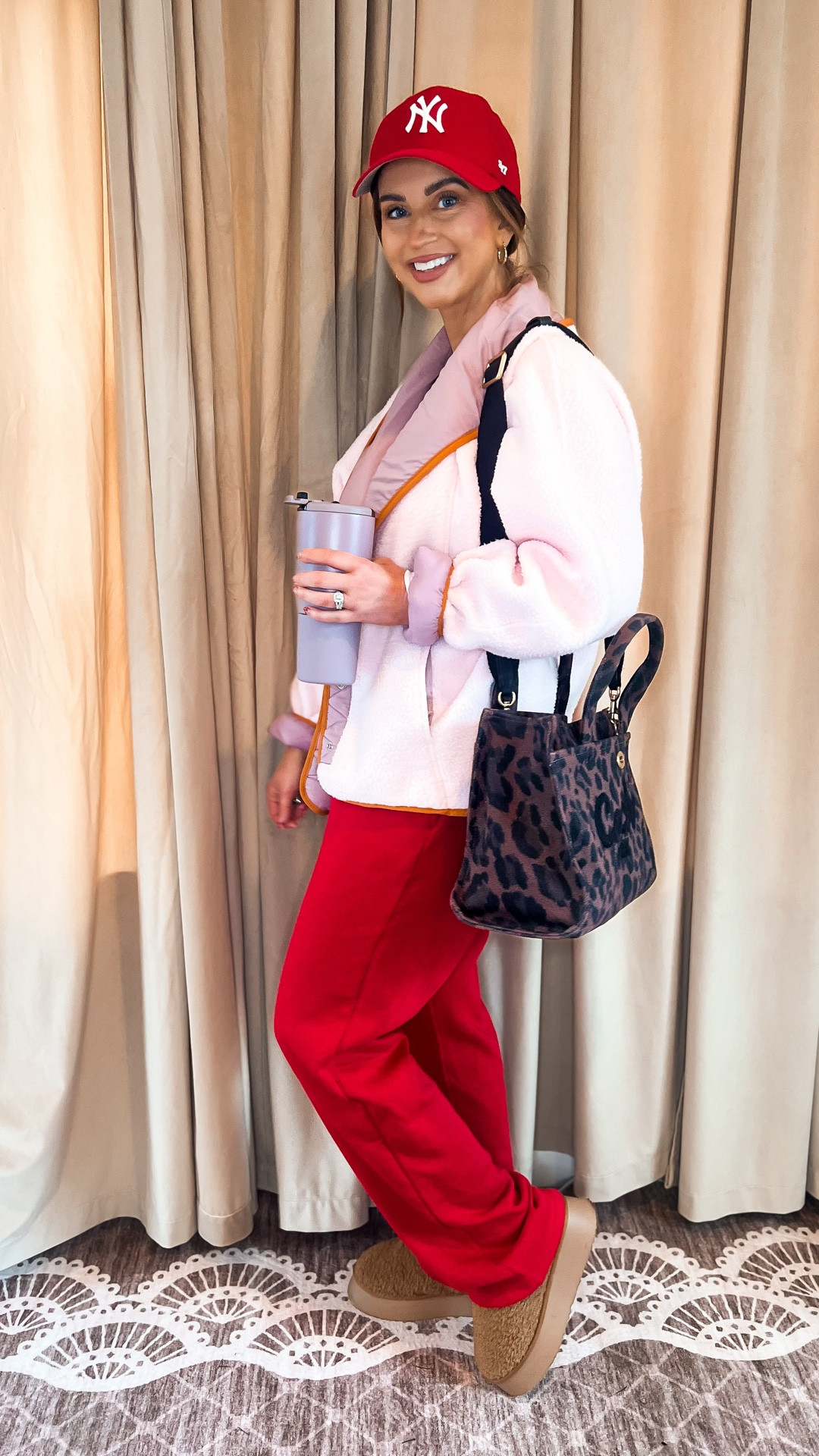 Comfy vday inspired outfit 