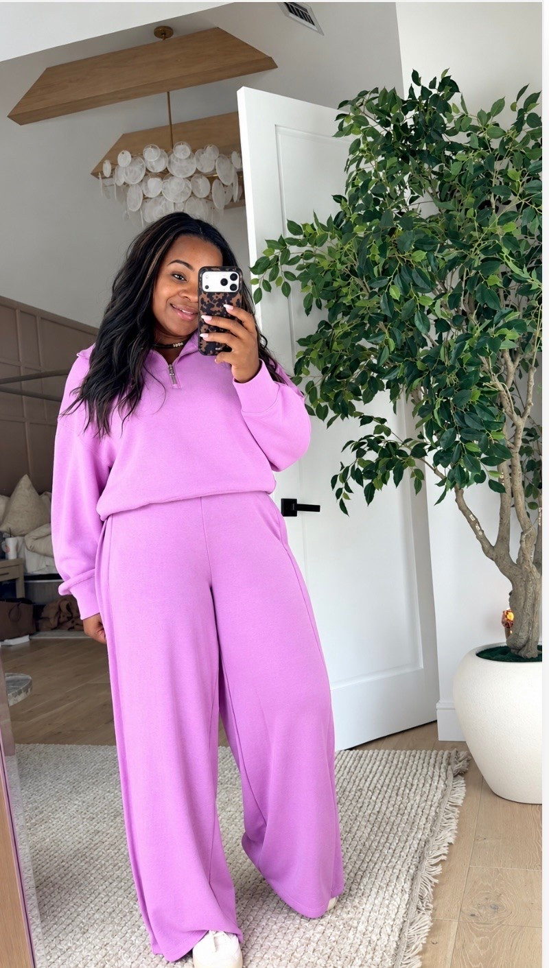 This new Old Navy sport line is phenomenal! 🤩 Wearing a medium in both! Feels just like my Spanx!

#LTKgrwm #LTKootd #LTKActive