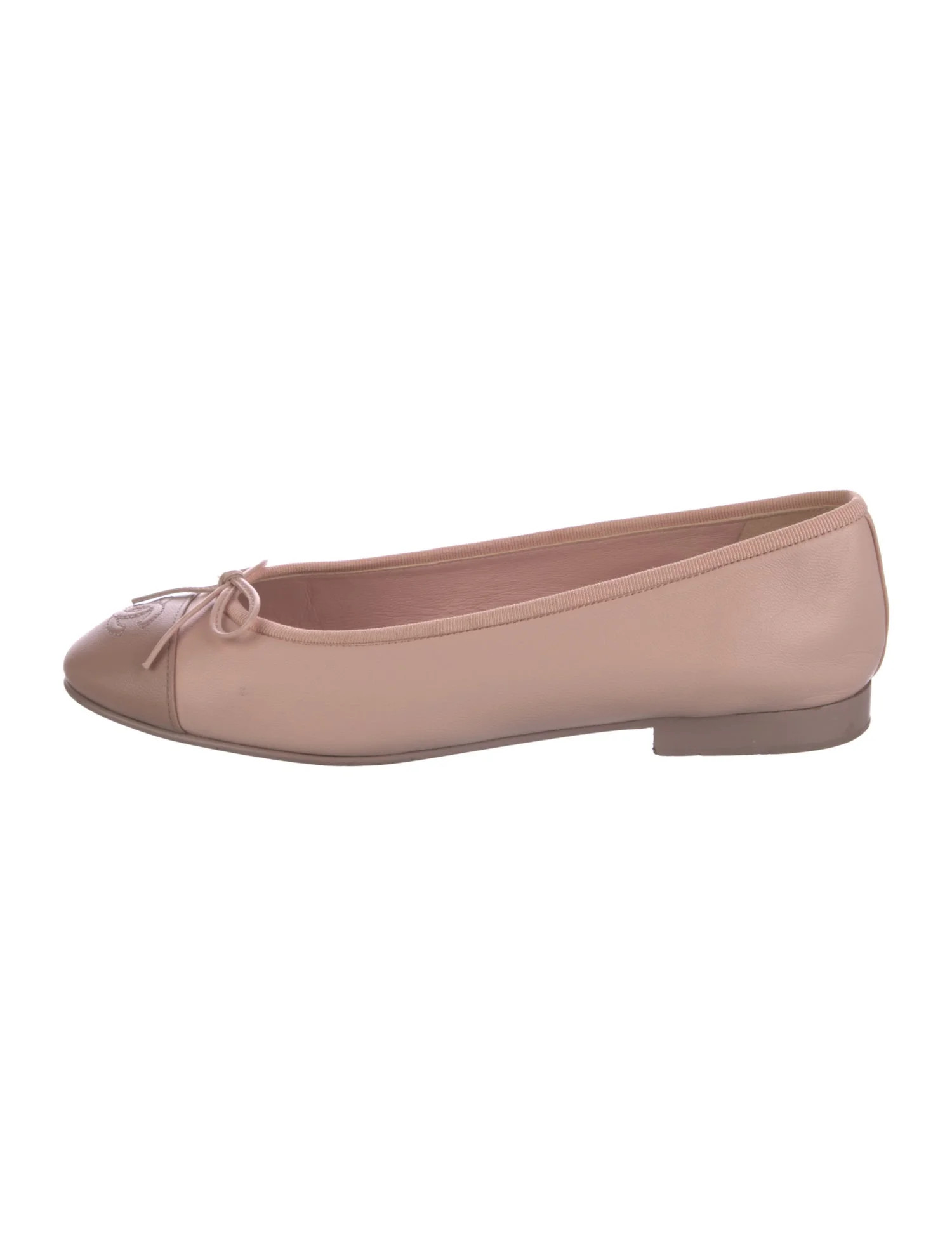 Chanel 2023 Interlocking CC Logo Ballet Flats - Pink Flats, Shoes - CHA1386748 | The RealReal | The RealReal