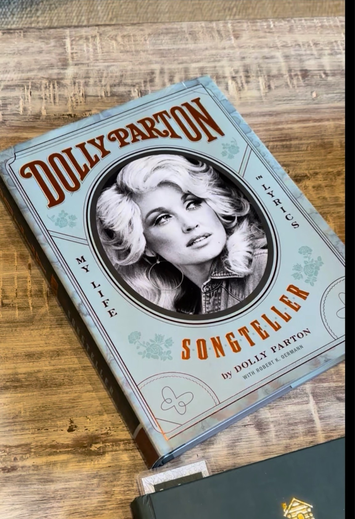 Dolly Parton- Storyteller 🦋🫶🏼

#LTKdayinmylife #LTKselfcare #LTKstorytime