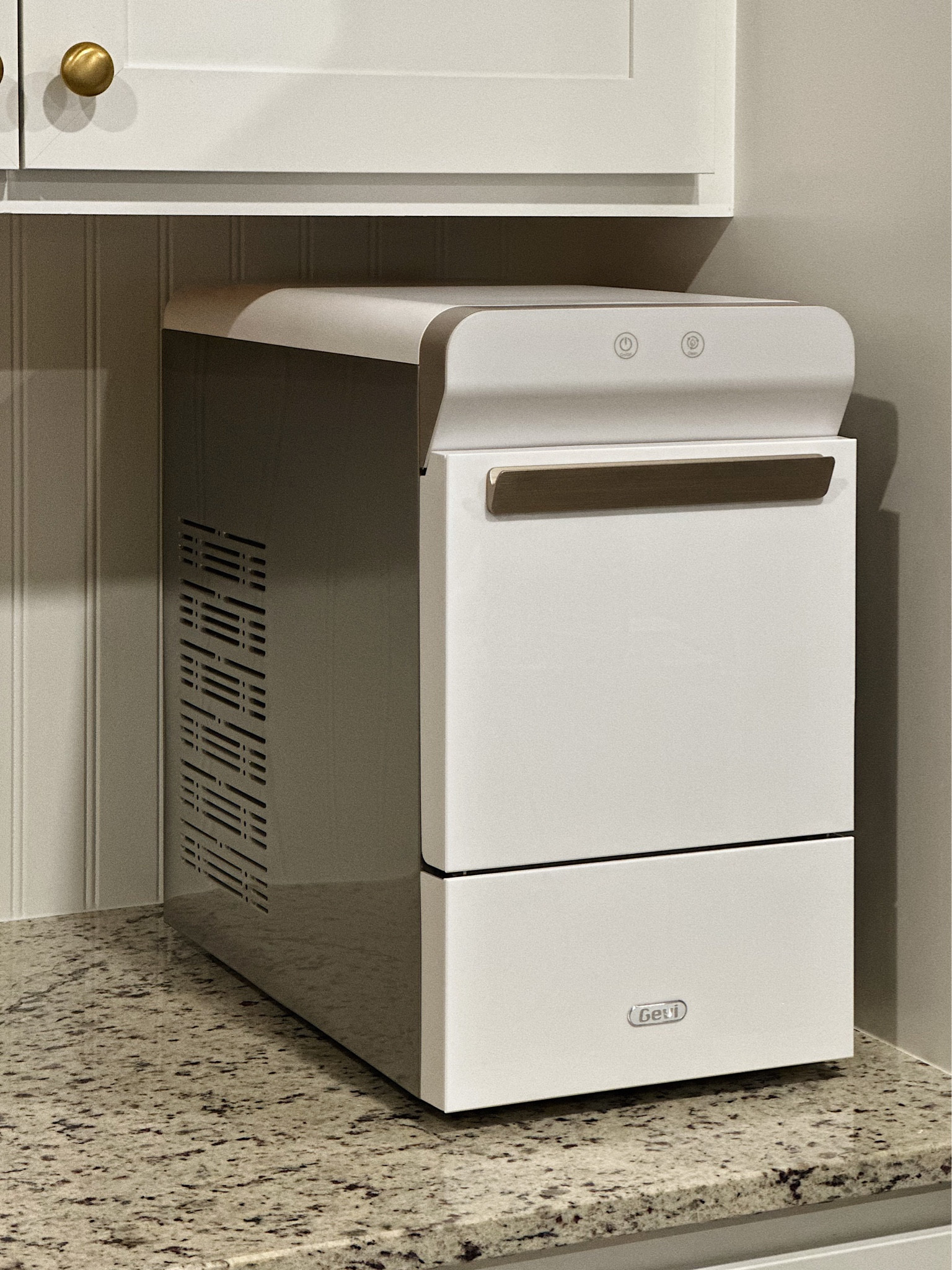 Best ice maker 

#LTKGiftGuide #LTKhome #LTKxPrime