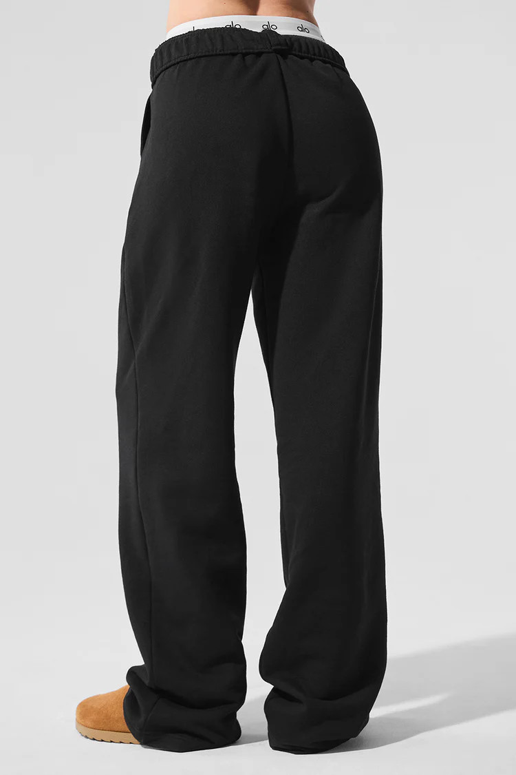 Accolade Straight Leg Sweatpant | Alo Yoga (US)
