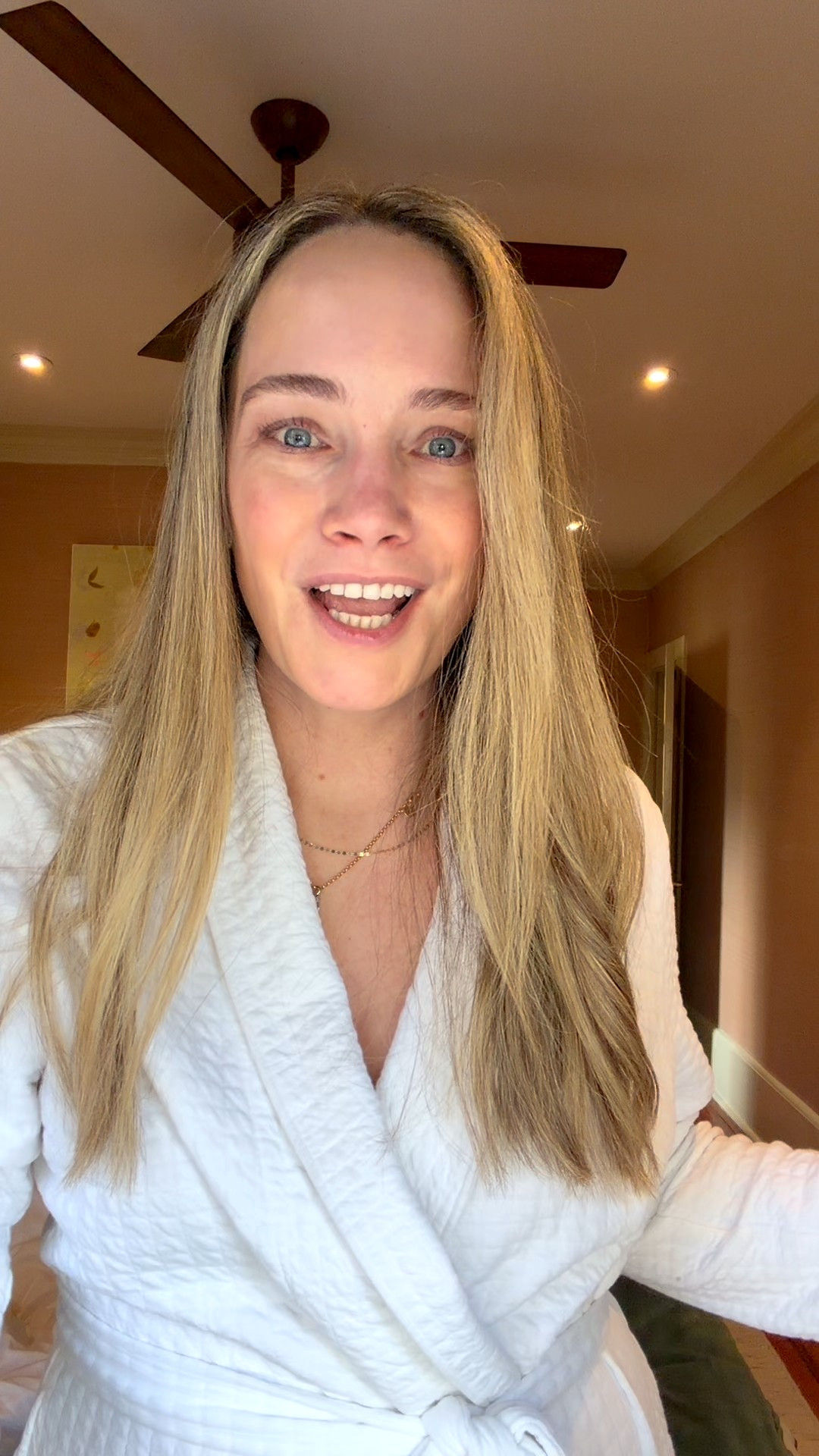 I love my Shark Glossi so much!!! @nordstrombeauty #nordstrompartner 

#LTKOver40 #LTKBeauty