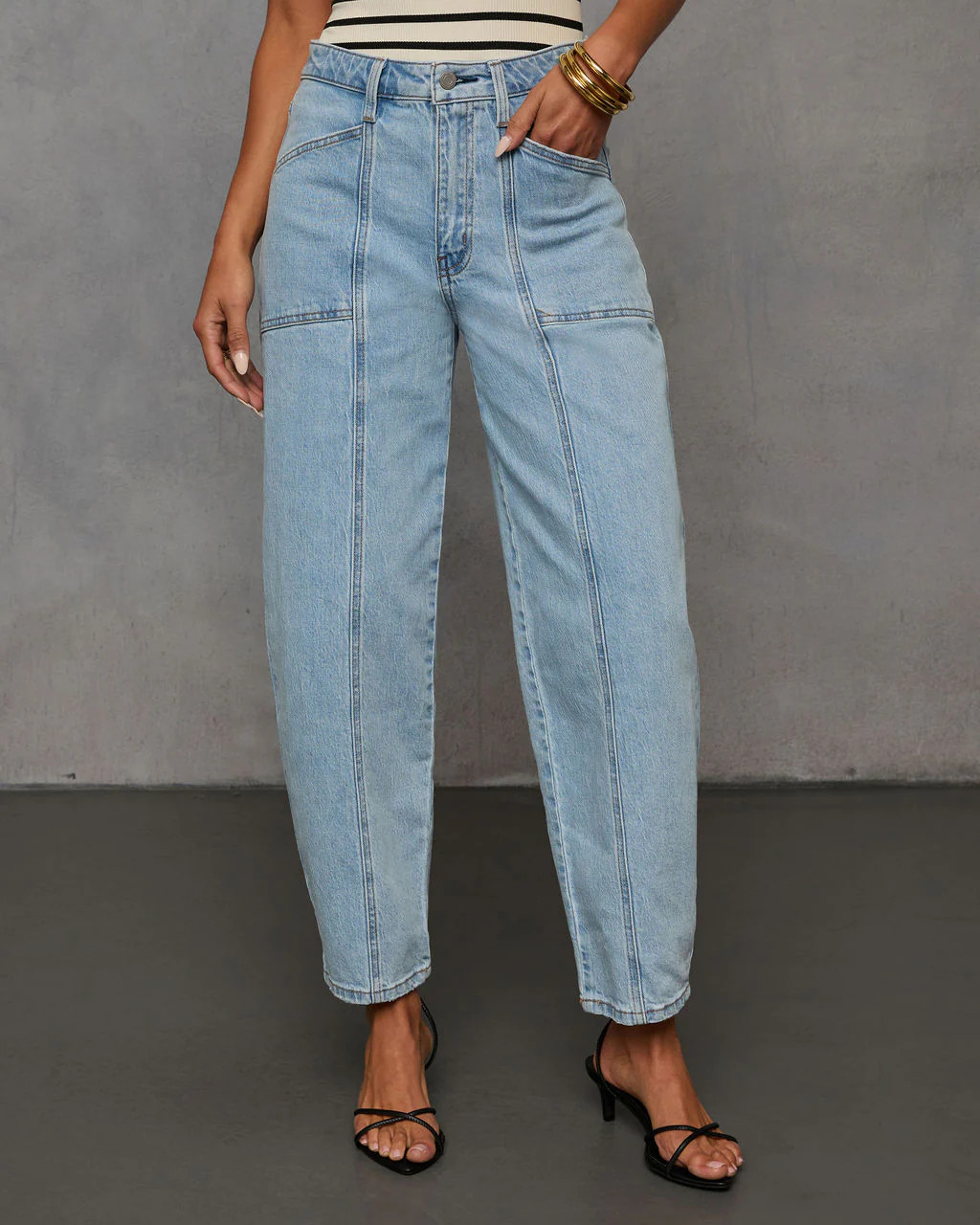 Kasie Pintuck Barrel Jeans | VICI