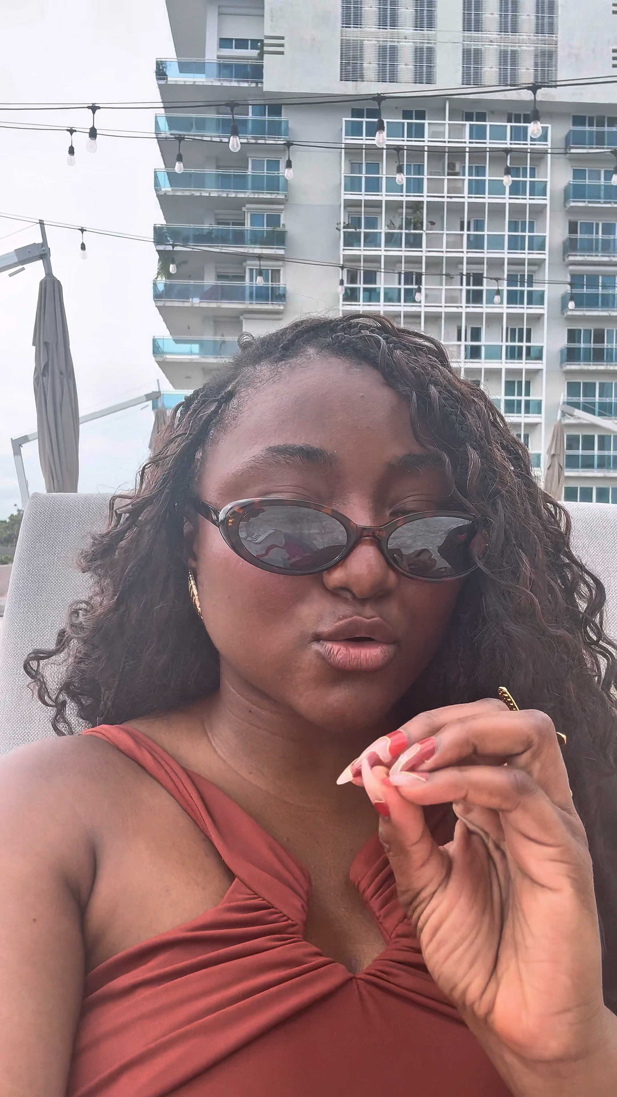 Finally found a modest bathing suit and it’s amazing quality and snatches the body up! #bathingsuit #modestbathingsuut

#LTKPlusSize #LTKootd #LTKMidsize