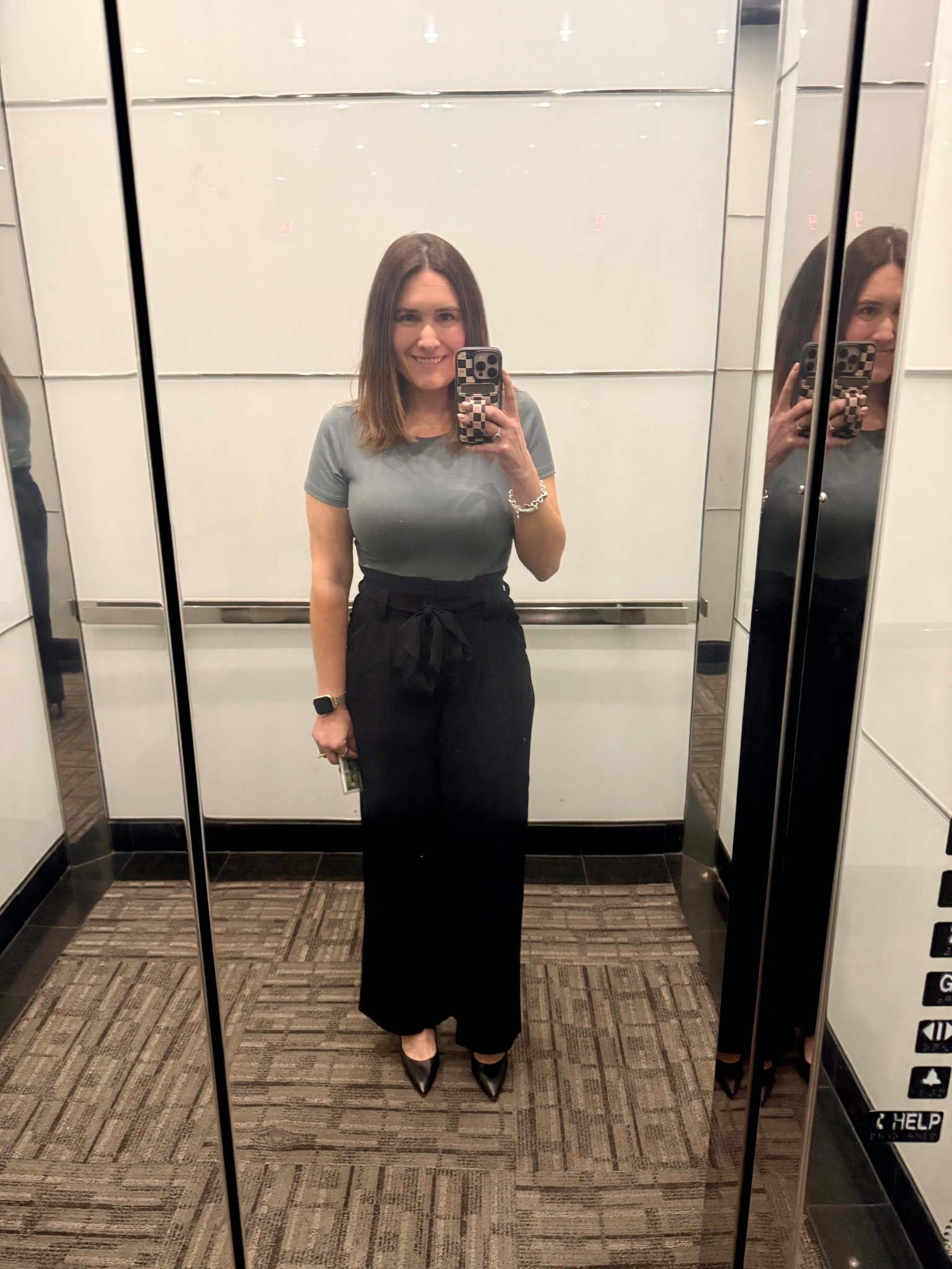 Don’t walk… RUN to get these pants and bodysuits! The pants are so good, and the bodysuit top feels amazing!! The pants run true to size - I’m in a medium for reference - and I sized up to a large for the tops (I don’t like bodysuits to be too fitted) 😉

#LTKSaleAlert #LTKFindsUnder50 #LTKWorkwear