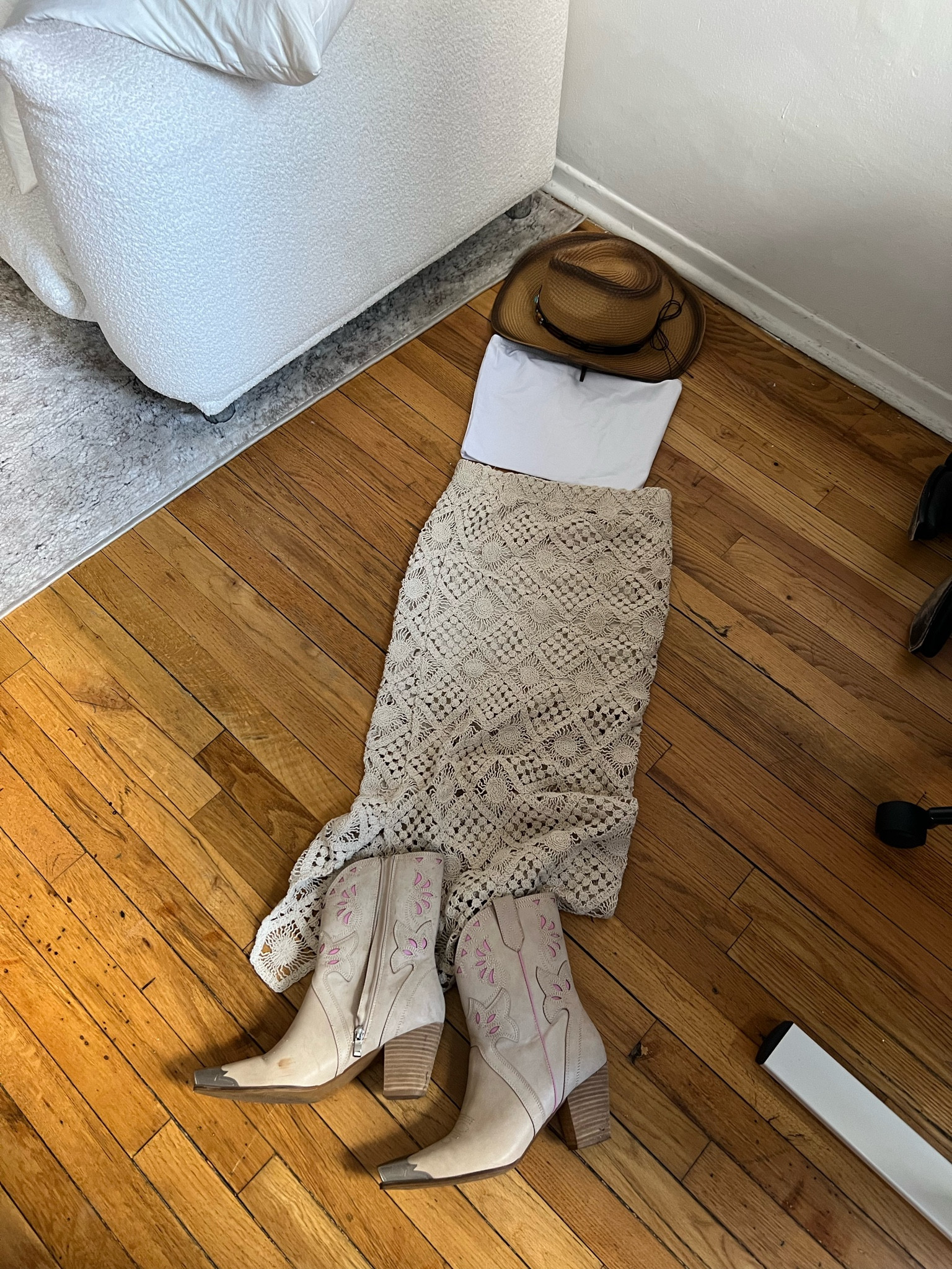 Coachella outfits, festival outfit inspo, cowboy boots, festival inspo, festivals, Easter dress, wedding guest dress, Easter, spring dress, eras tour, eras tour outfit, cargo pants, sneakers, neutral outfit, easy outfit, spring outfit, leather jacket, casual outfit, country concert outfit 

#LTKsalealert #LTKfindsunder100 #LTKFestival