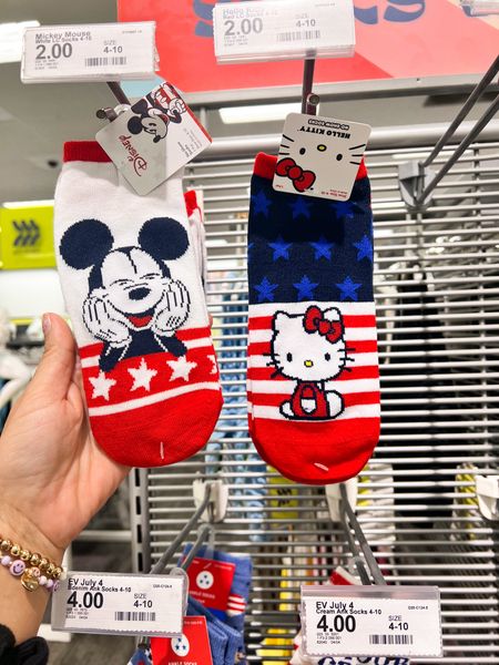 New socks

Target finds, Target style, Memorial Day, Fourth of July, hello kitty, Mickey Mouse, Disney finds 

#LTKxTarget