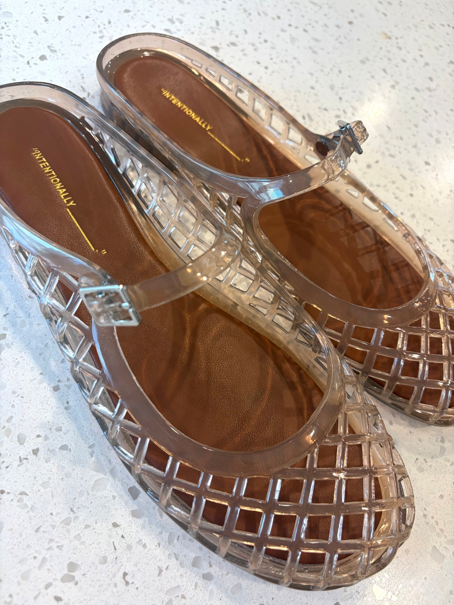 Jelly Flats🦋 

#LTKSeasonal #LTKootd #LTKgrwm