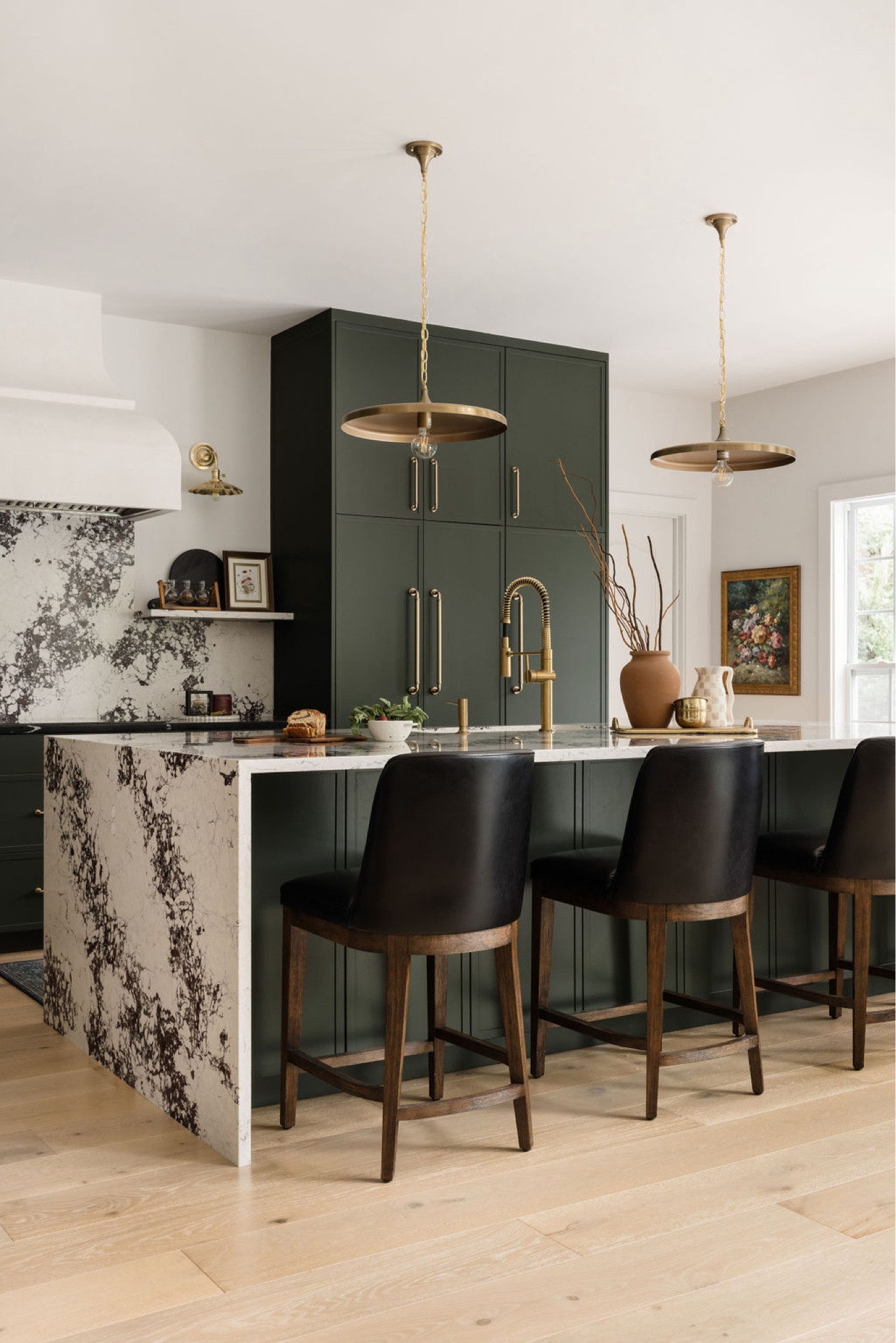 Products inspired by our Nashville Noir project!


#LTKFindsUnder100 #LTKStyleTip #LTKHome