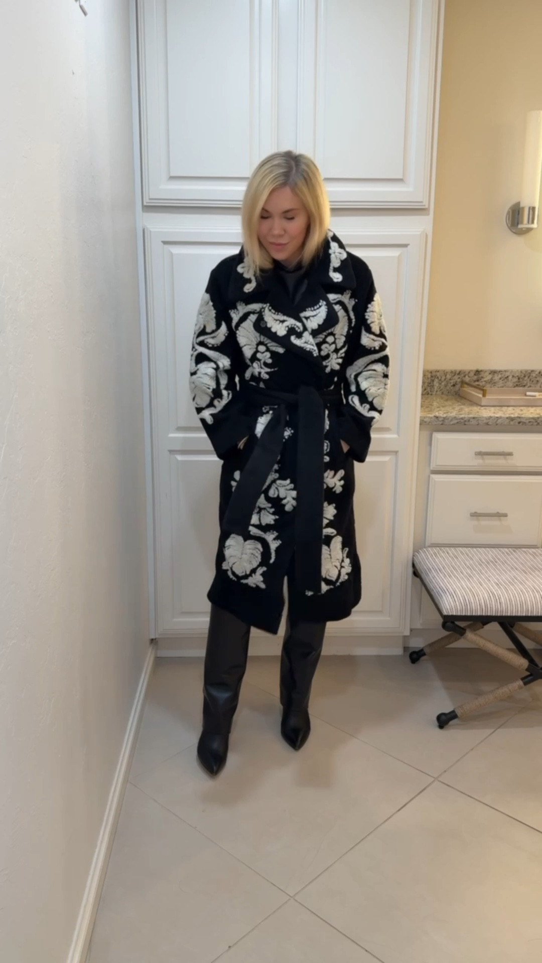 This year’s version of last year’s Farm Rio coat is EVEN BETTER!!
Winter Outfit 