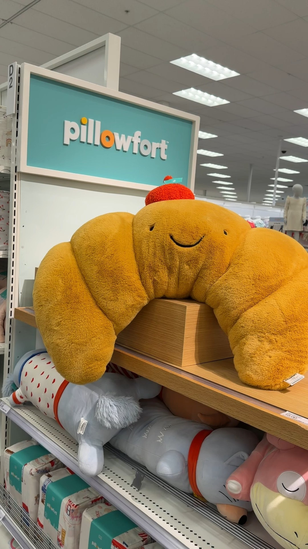 Giant croissant? 🥐 yes please 

#LTKmomlife #LTKFindsUnder50 #LTKKids