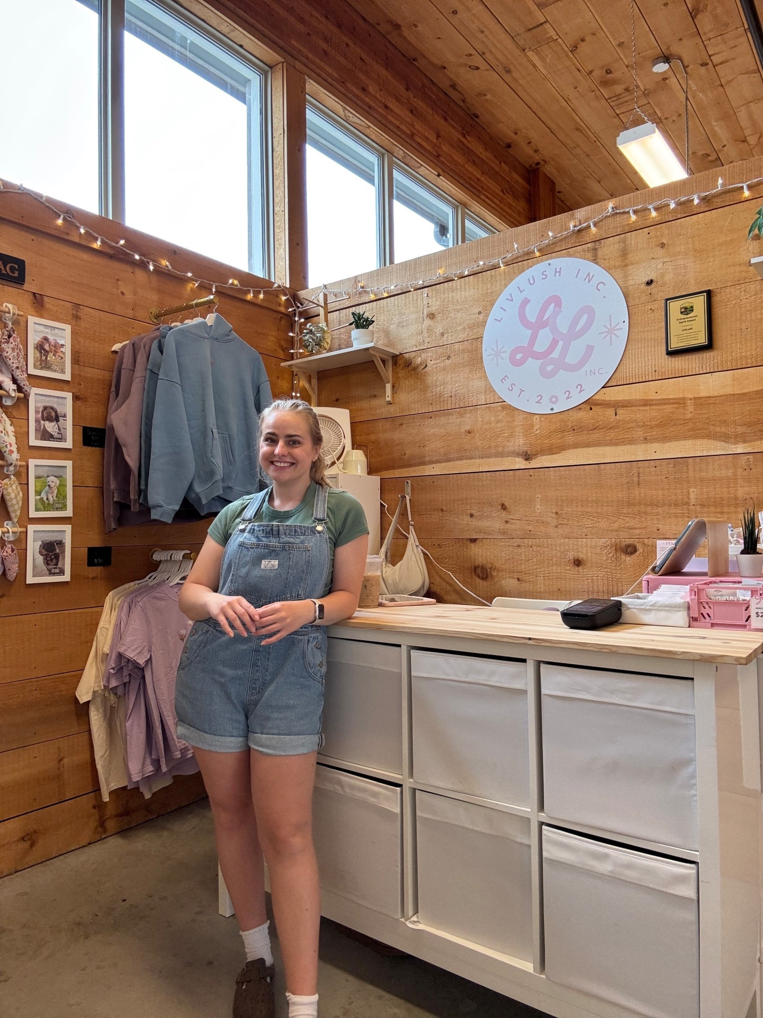 The perfect market day fit if you ask me 🙆🏼‍♀️👩

#LTKsummer #LTKcanada #LTKworkwear