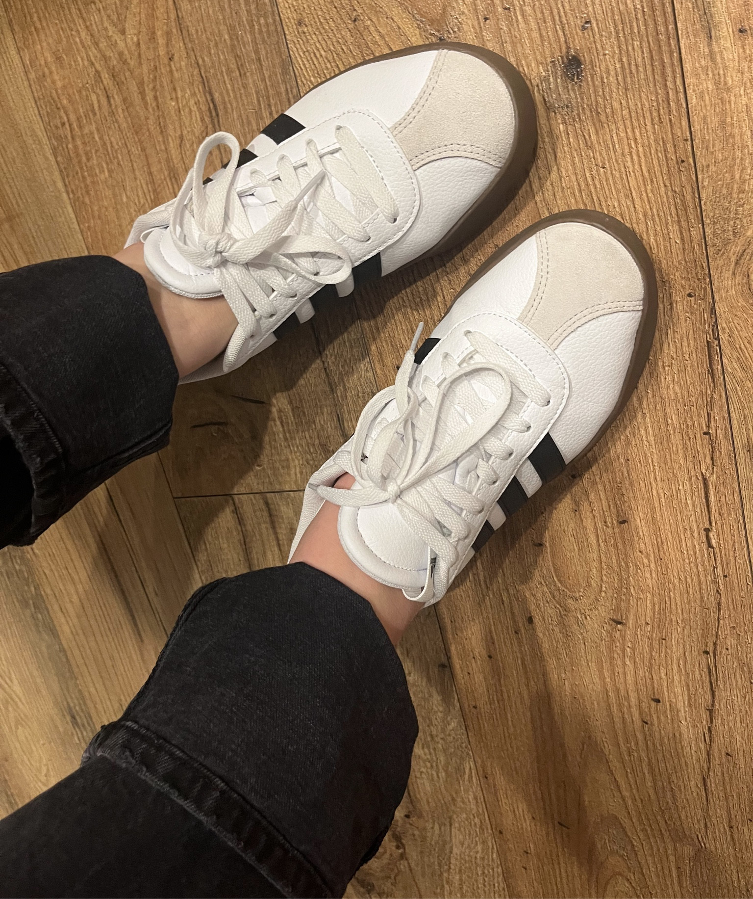 Same look for less - Adidas women’s shoes 

Nordstrom finds, women’s shoes, spring shoes, trendy footwear, summer sneaker, spring sneakers, adidas shoes, white shoes, white sneakers, black denim, straight leg denim, women’s jeans

#LTKmidsize #LTKSpringSale #LTKshoecrush