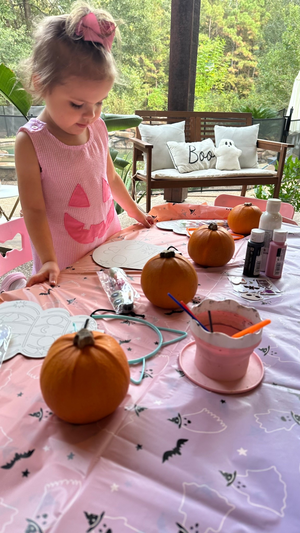 Halloween toddler crafts  
Halloween painting pumpkins 
Halloween toddler girl dress
Halloween target finds
Toddler craft table 
Amazon finds



#LTKKids #LTKHalloween #LTKSeasonal